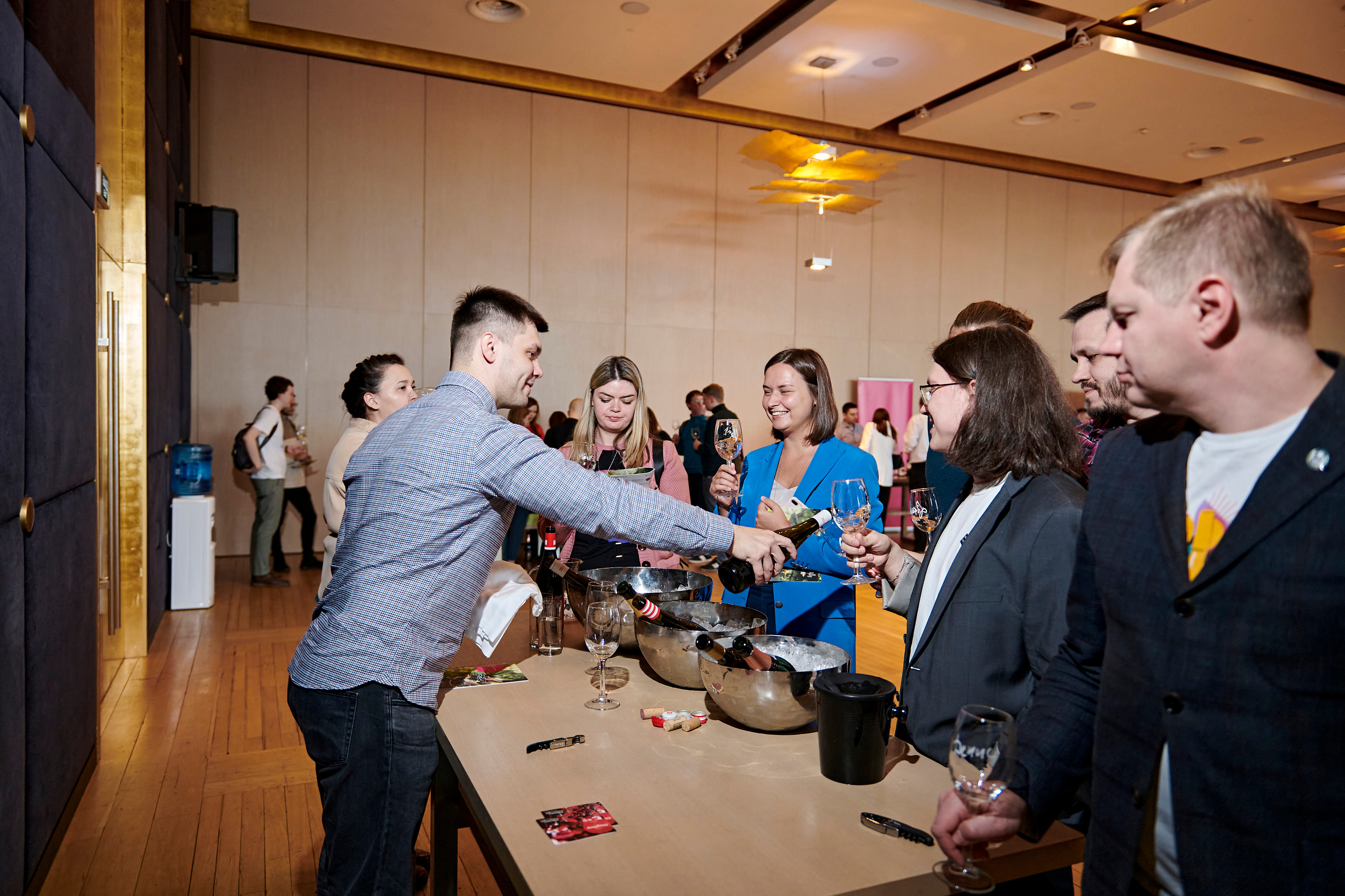 Винная дегустация для сомелье. Фотограф Постольник Дарья