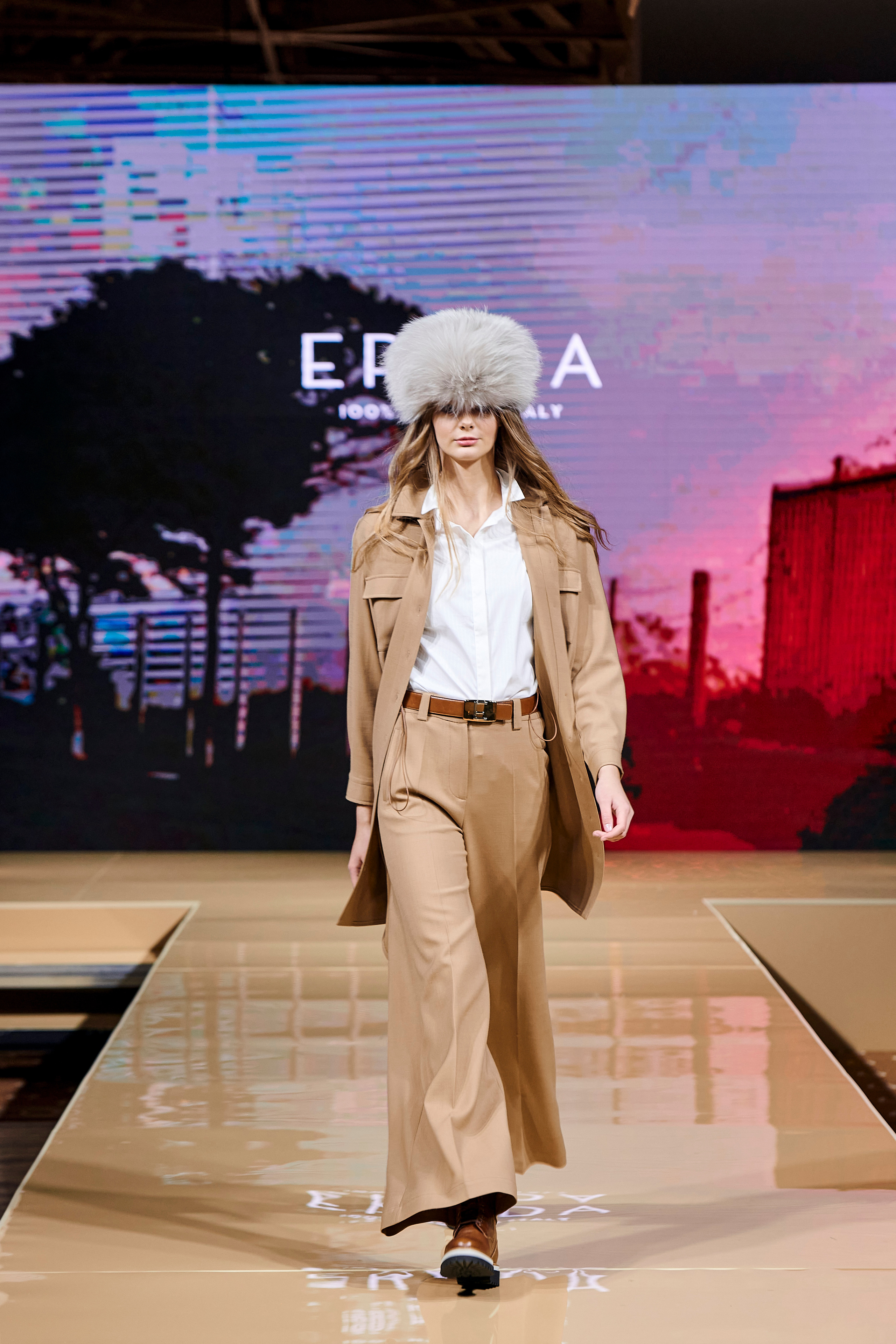 Модный показ «Кашемир и Шелк». Фотограф Постольник Дарья