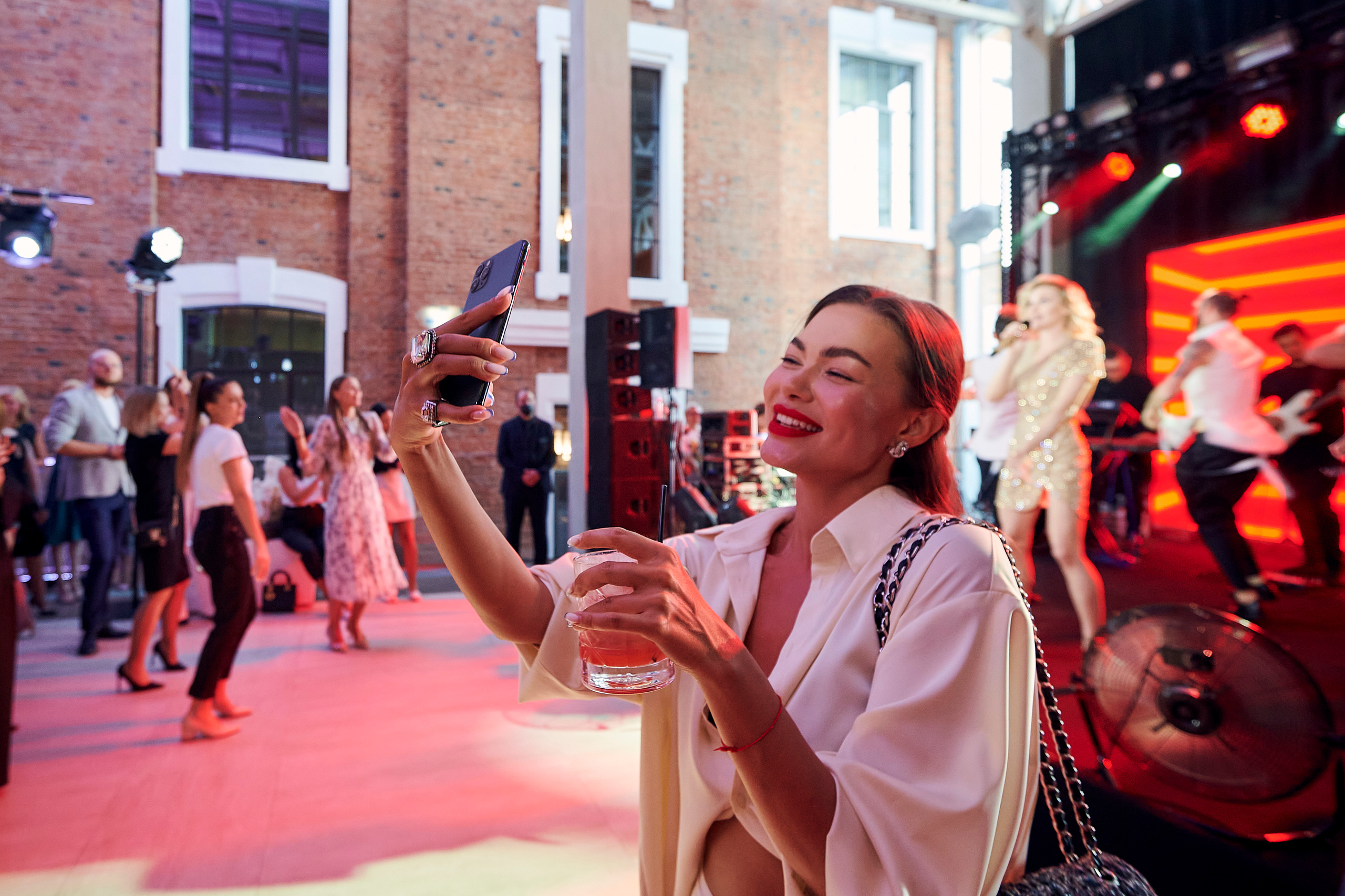 Презентация Mercedes C-класс. Фотограф Постольник Дарья