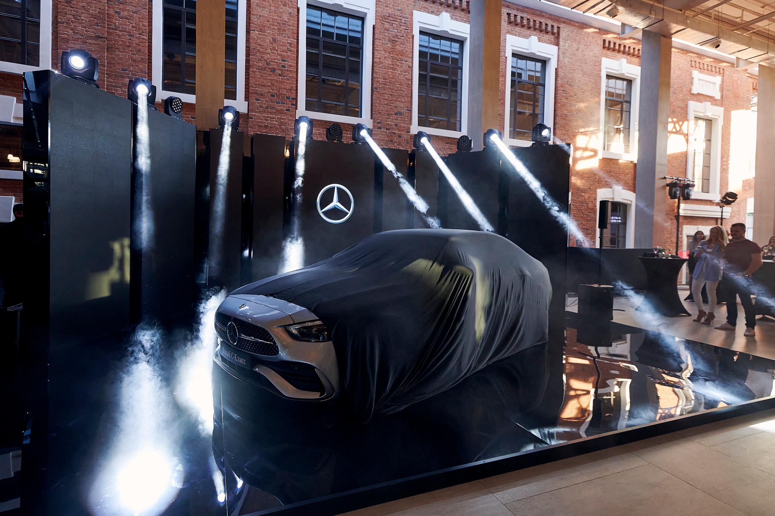 Презентация Mercedes C-класс. Фотограф Постольник Дарья