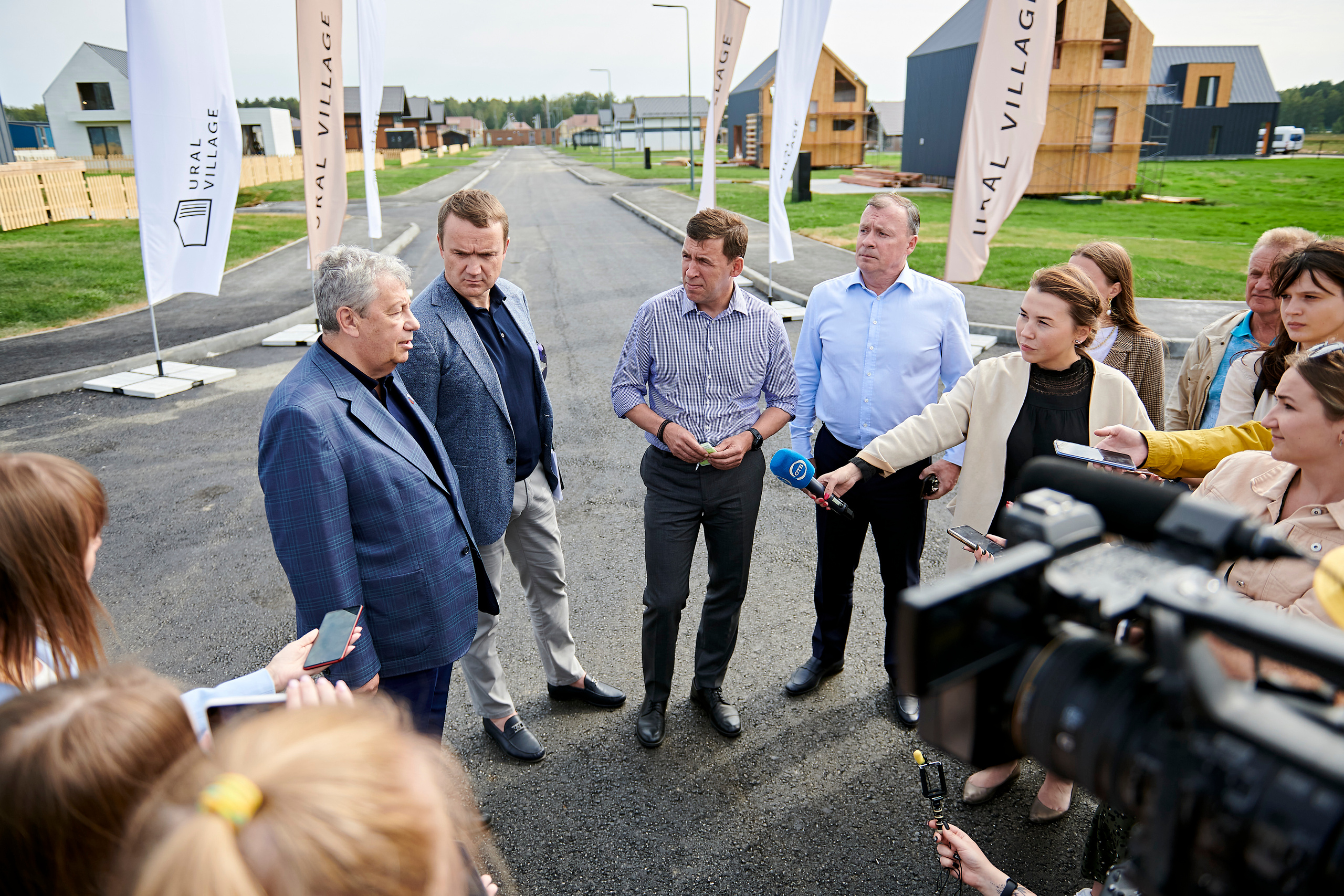 Выставка технологий малоэтажного жилищного строительства Ural Village. Фотограф Постольник Дарья