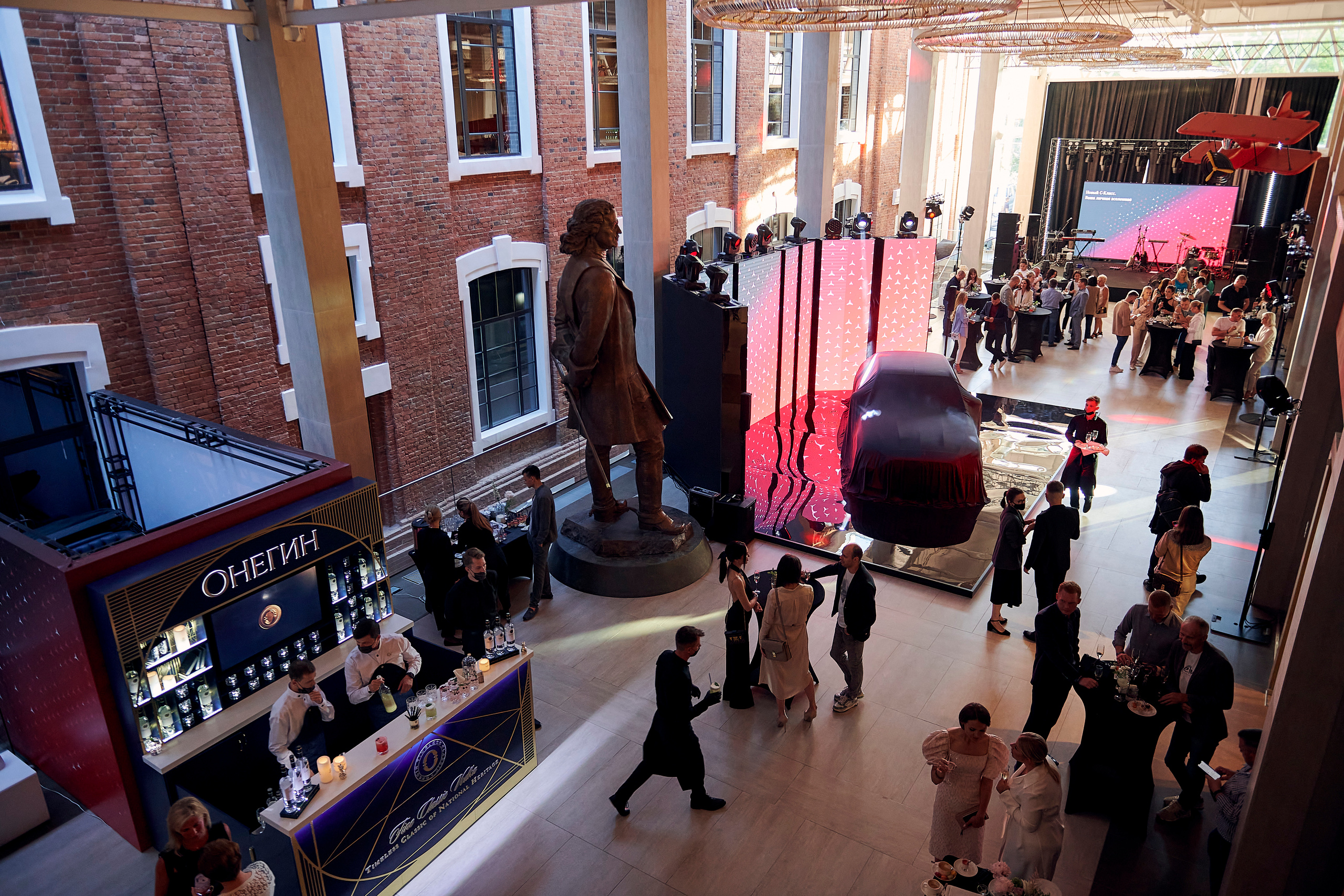 Презентация Mercedes C-класс. Фотограф Постольник Дарья