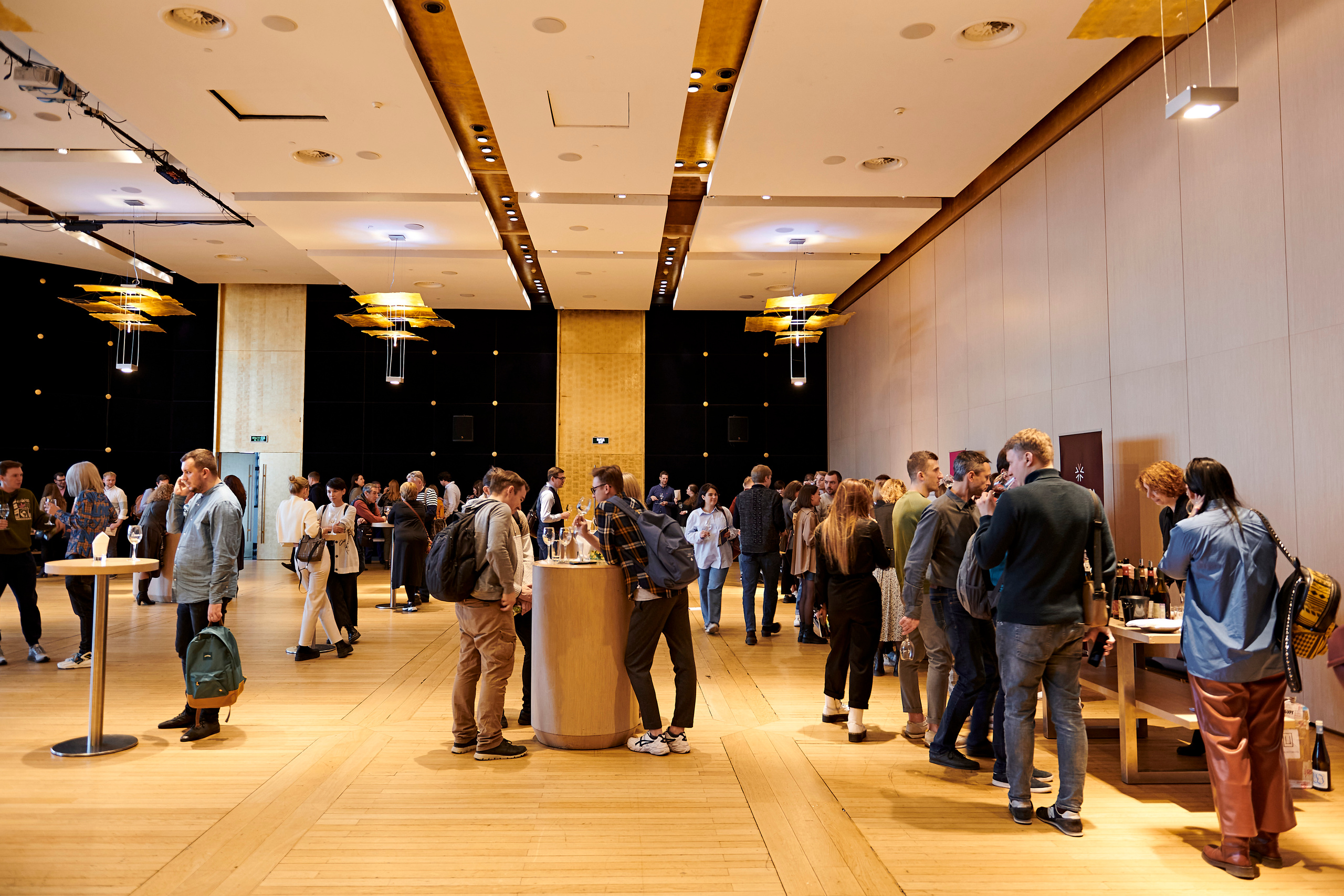 Винная дегустация для сомелье. Фотограф Постольник Дарья