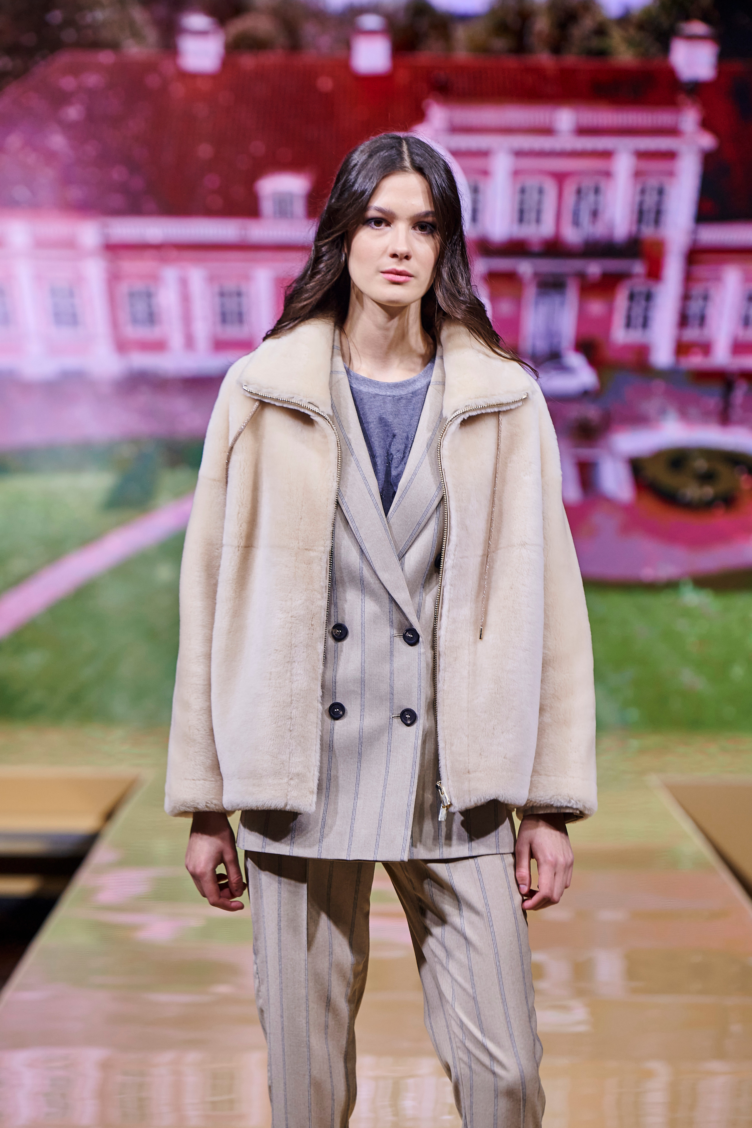 Модный показ «Кашемир и Шелк». Фотограф Постольник Дарья