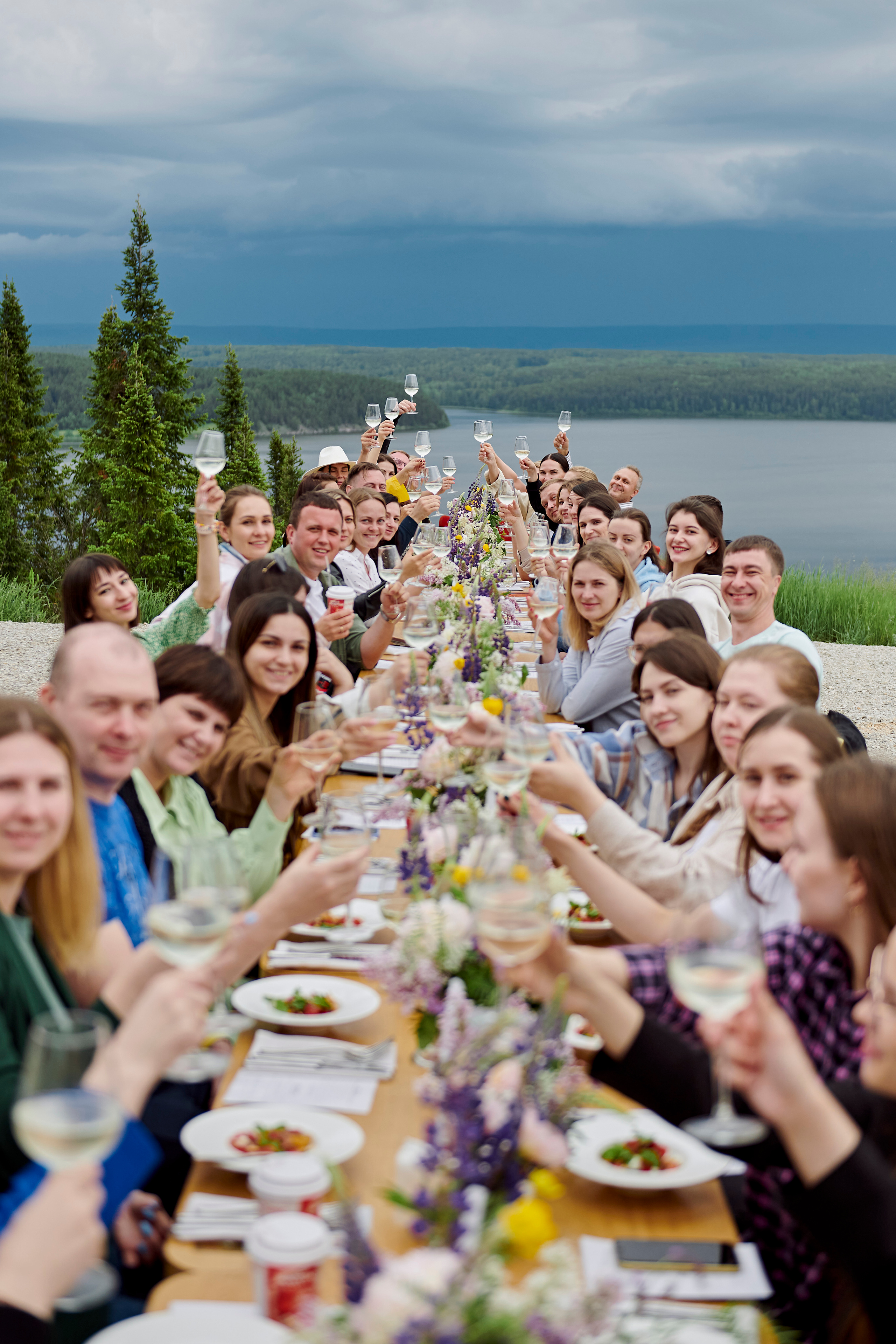 Летний ужин на природе с тремя шефами. Фотограф Постольник Дарья