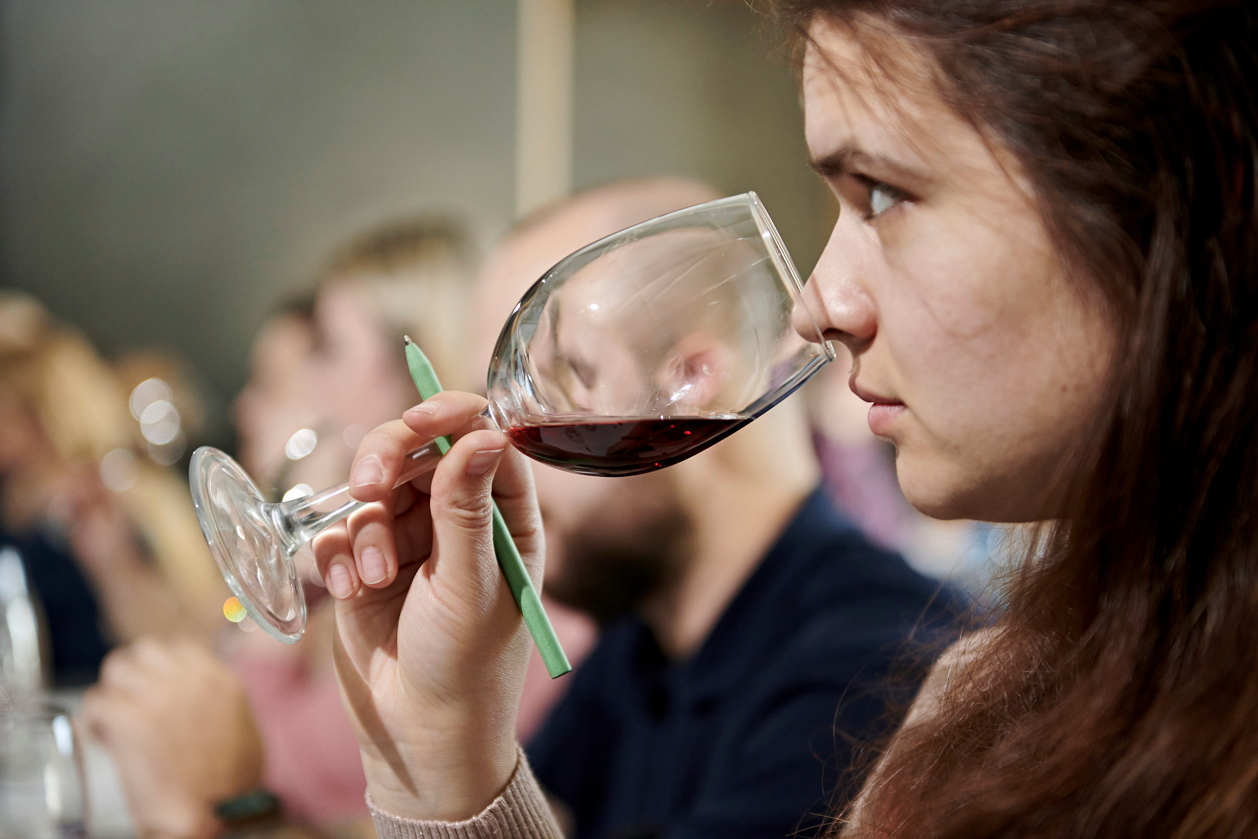 Винная дегустация для сомелье. Фотограф Постольник Дарья