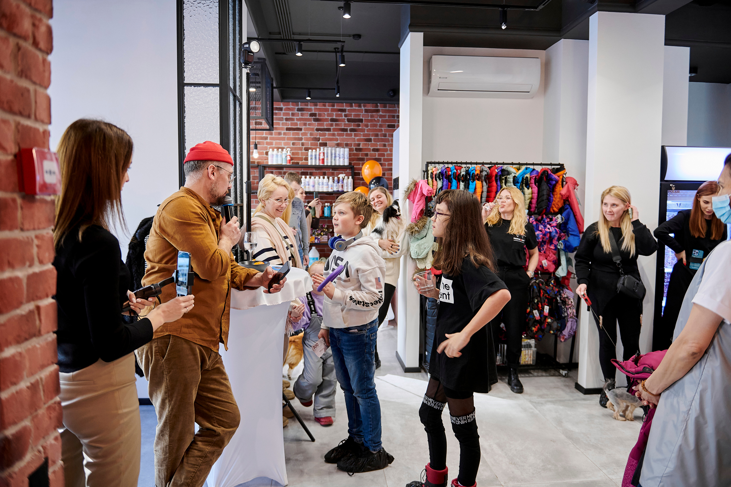 Открытие салона-магазина для животных People & Pets. Фотограф Постольник Дарья