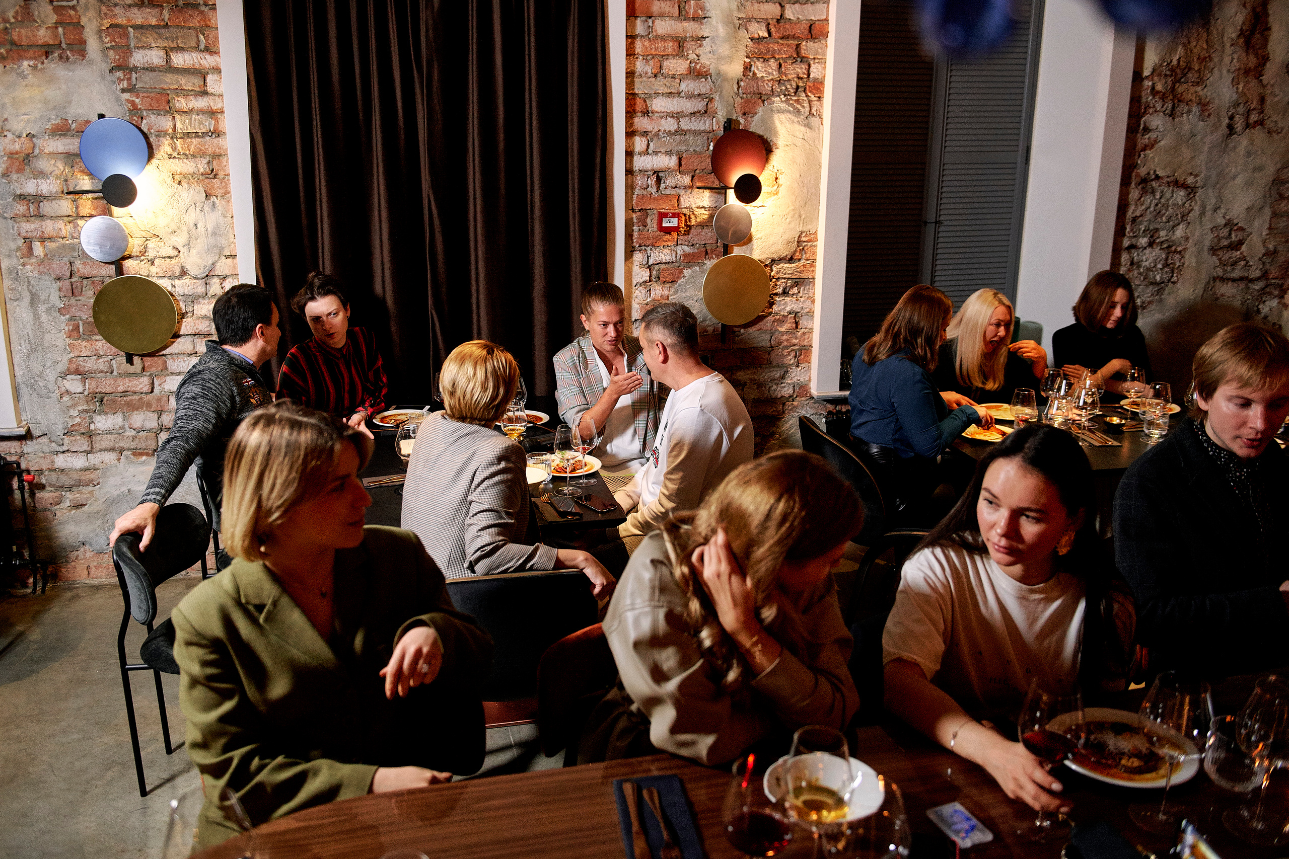 Sekta organic wine bar. Ужин с Аланом Бигати. Фотограф Постольник Дарья