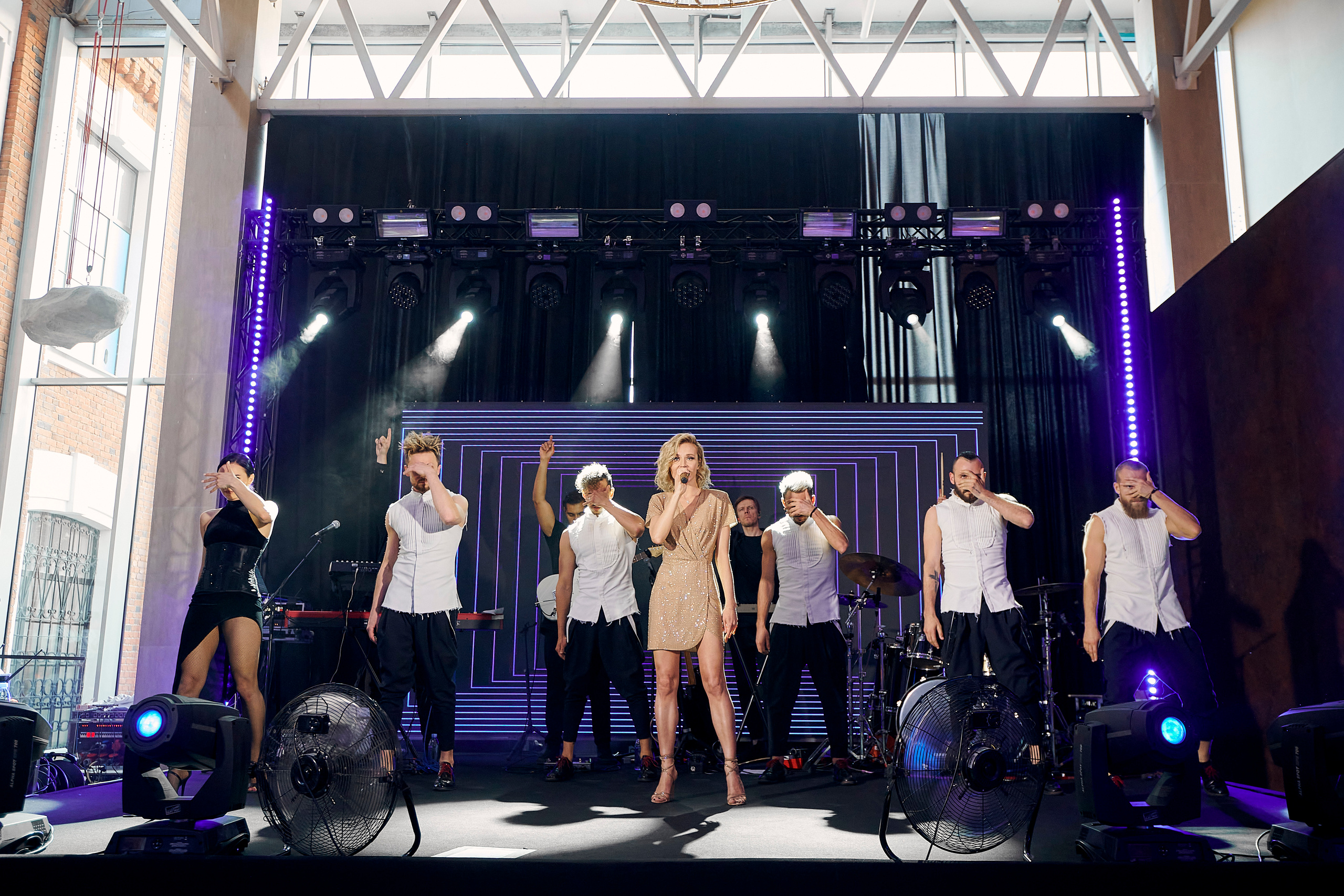 Презентация Mercedes C-класс. Фотограф Постольник Дарья