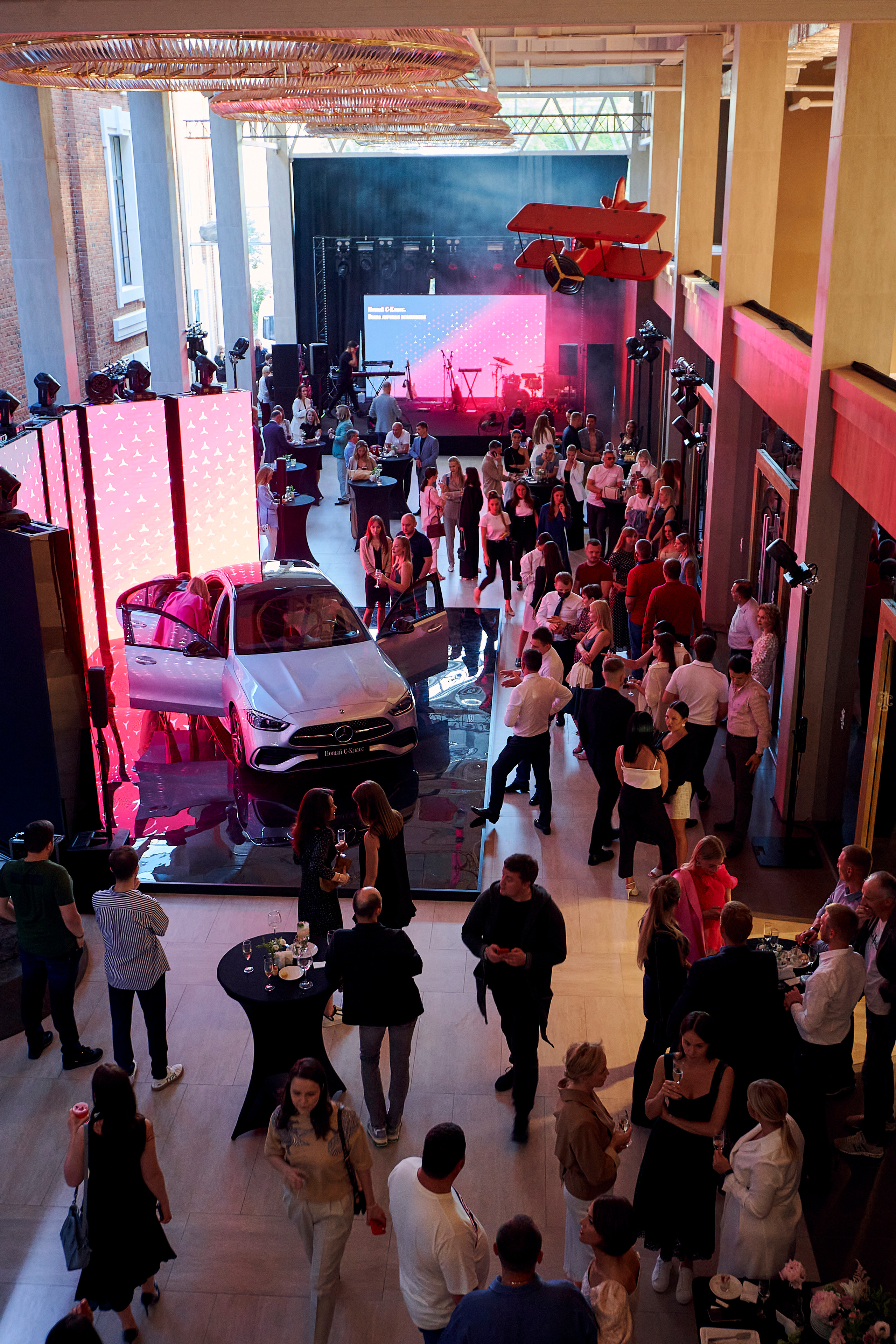 Презентация Mercedes C-класс. Фотограф Постольник Дарья