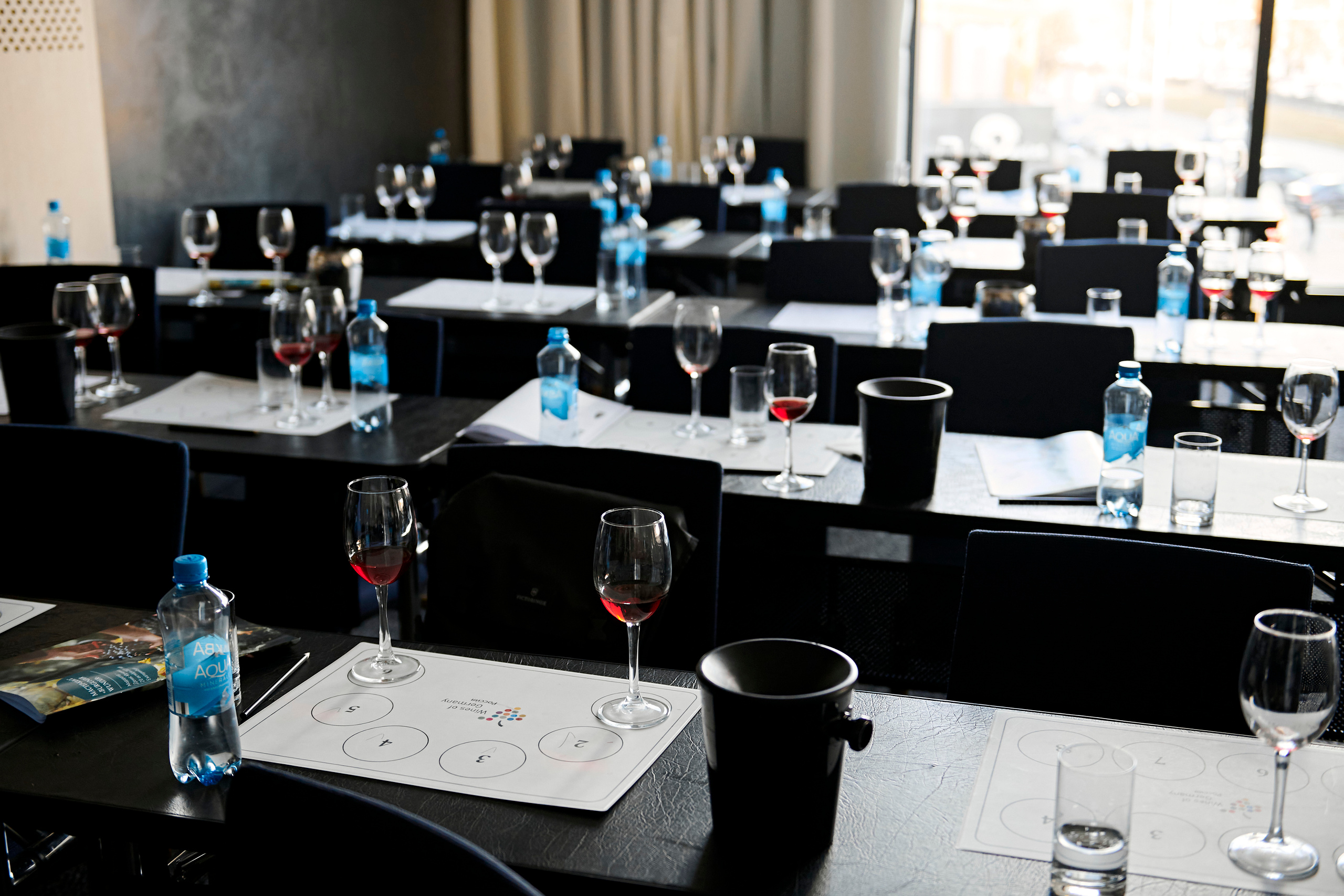 Винная дегустация для сомелье. Фотограф Постольник Дарья