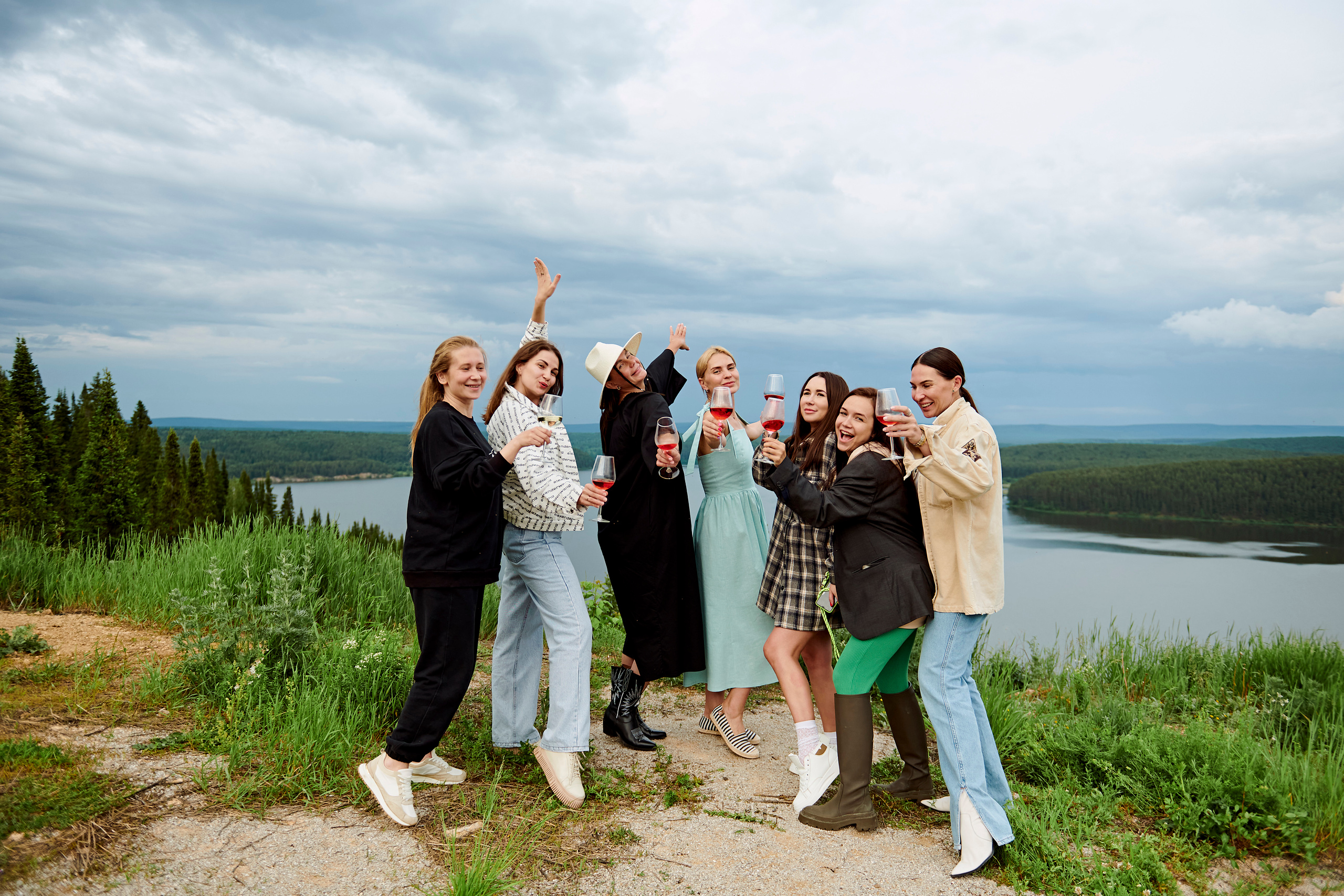 Летний ужин на природе с тремя шефами. Фотограф Постольник Дарья