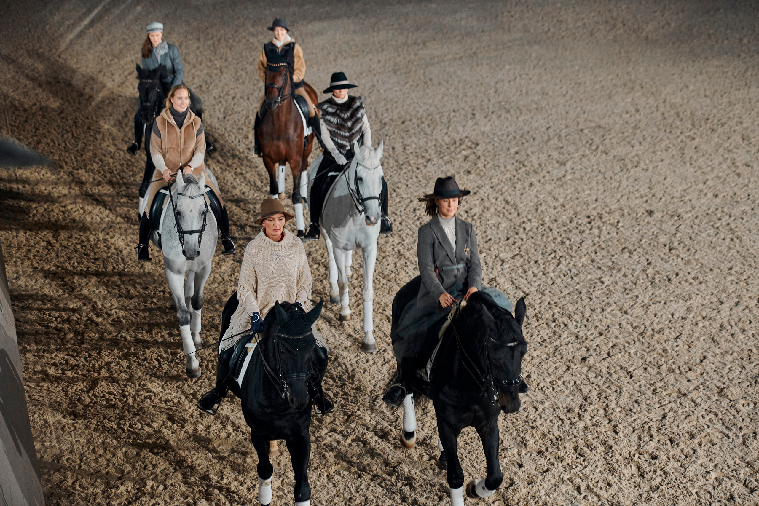 Модный показ «Кашемир и Шелк». Фотограф Постольник Дарья