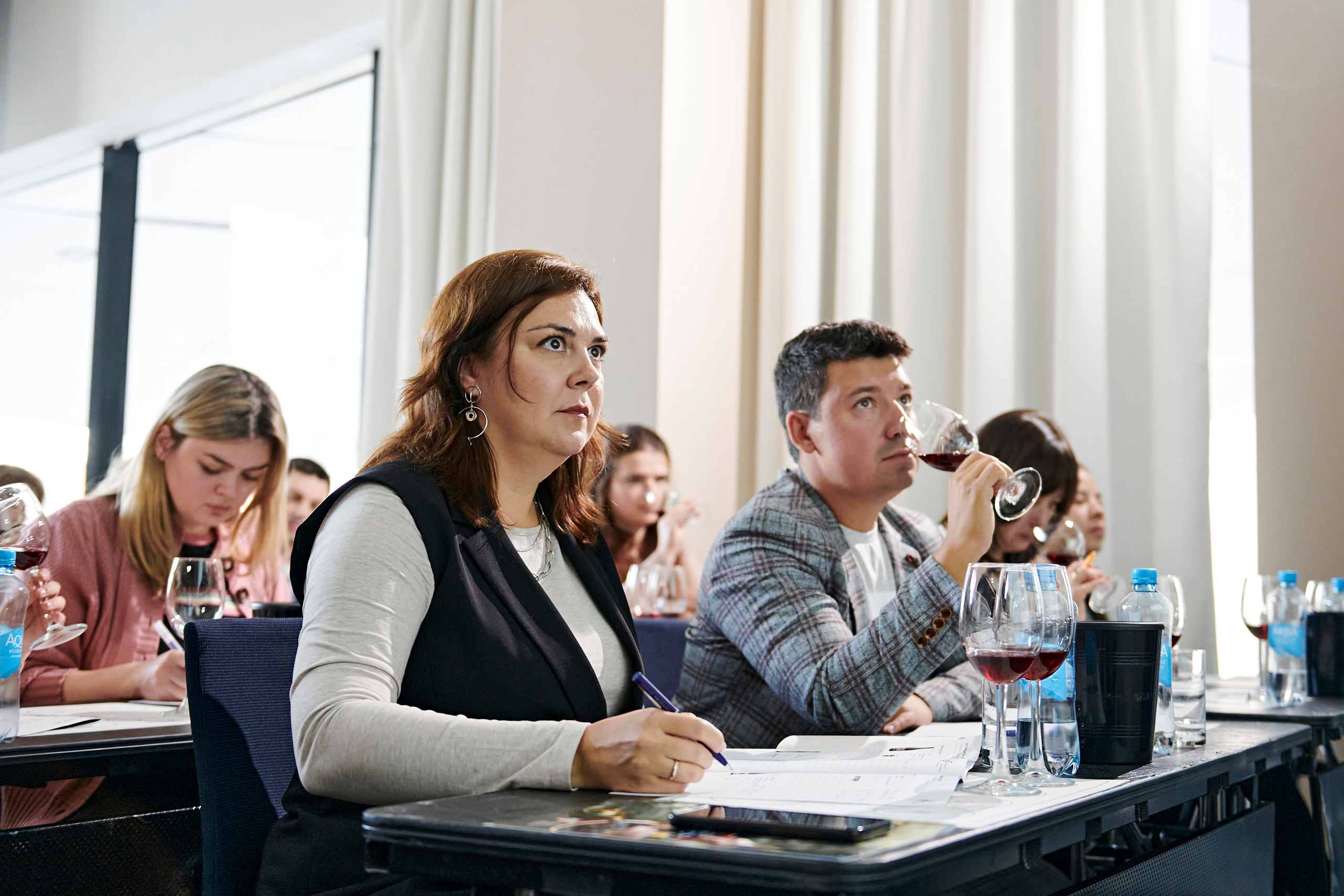 Винная дегустация для сомелье. Фотограф Постольник Дарья