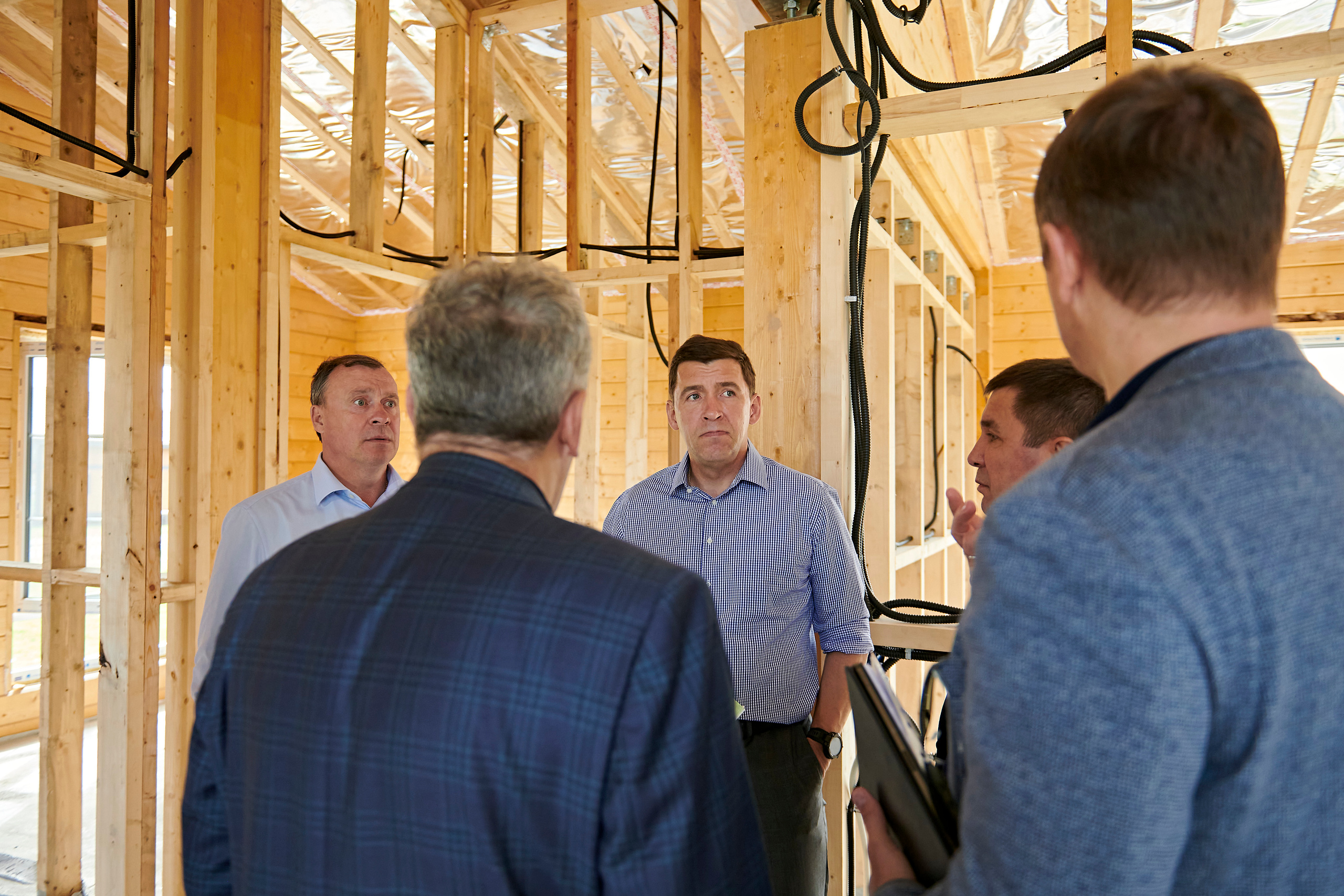 Выставка технологий малоэтажного жилищного строительства Ural Village. Фотограф Постольник Дарья