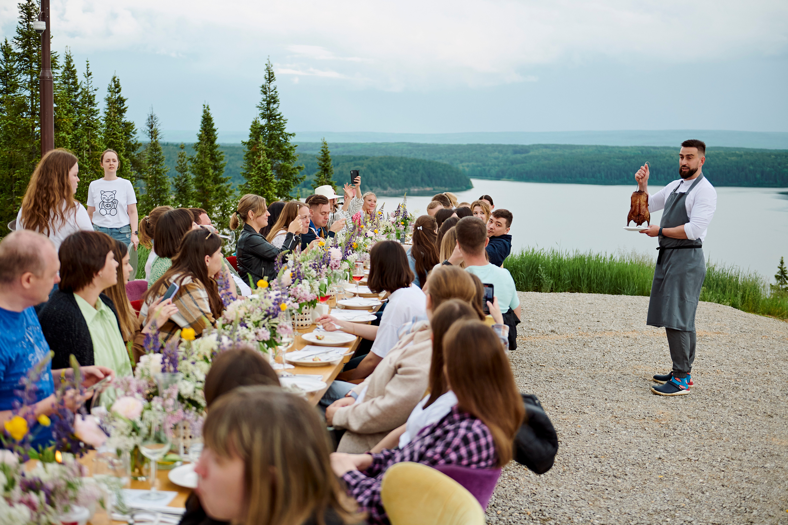 Летний ужин на природе с тремя шефами. Фотограф Постольник Дарья