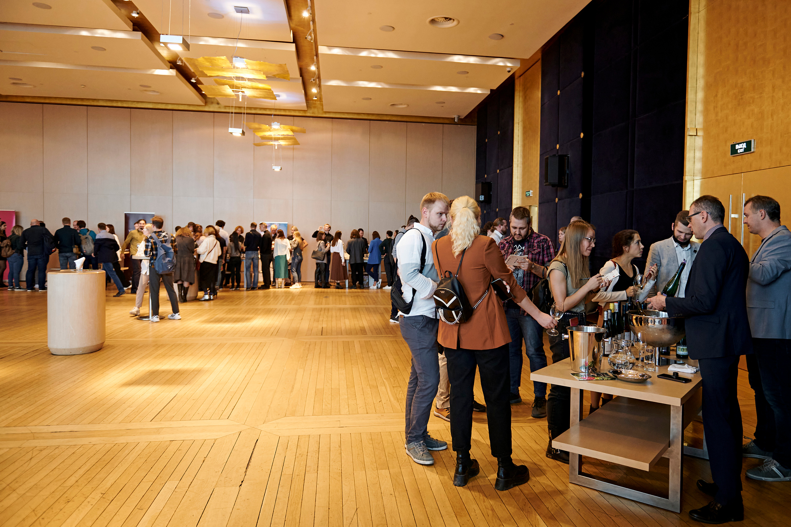 Винная дегустация для сомелье. Фотограф Постольник Дарья