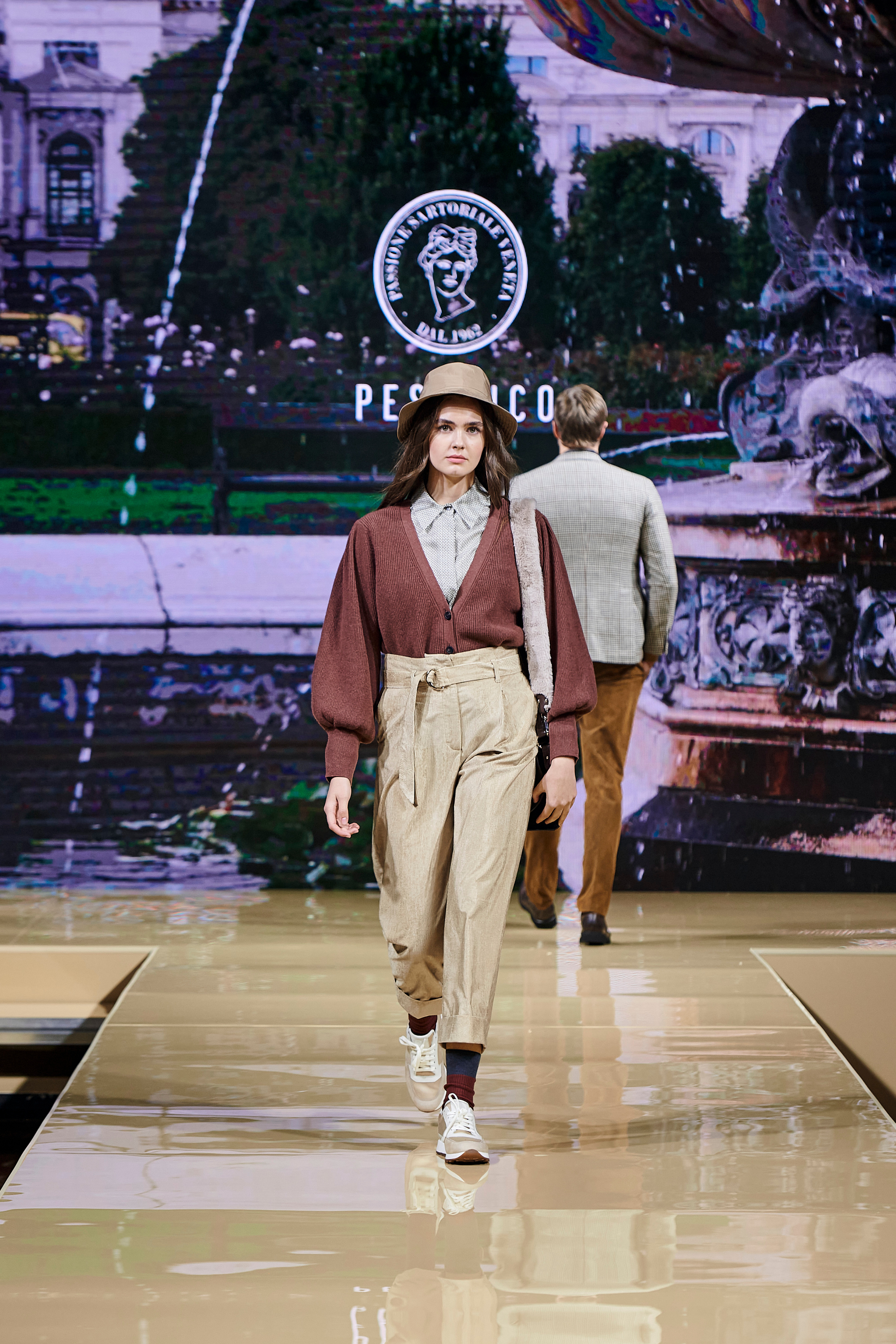 Модный показ «Кашемир и Шелк». Фотограф Постольник Дарья