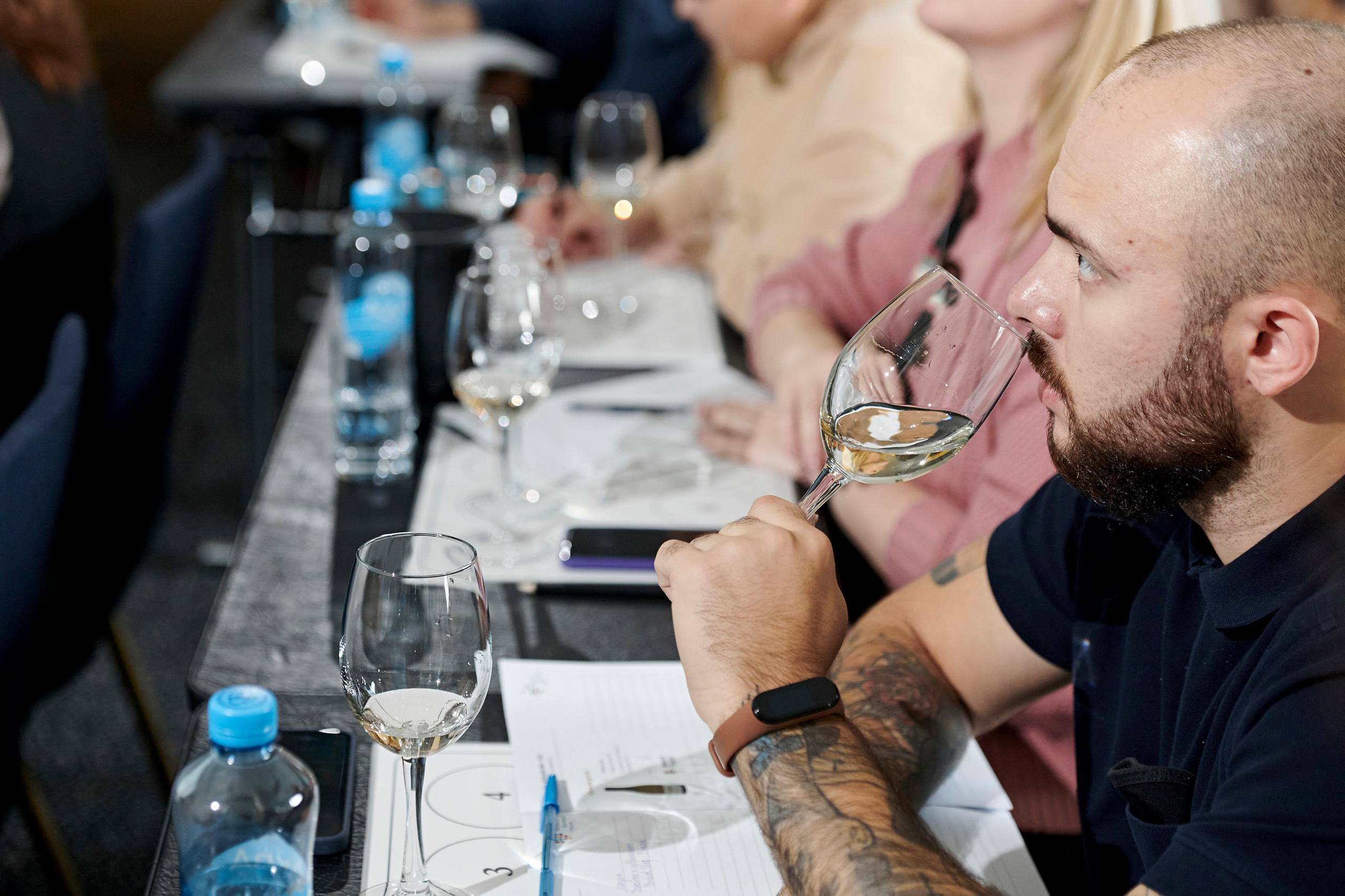 Винная дегустация для сомелье. Фотограф Постольник Дарья