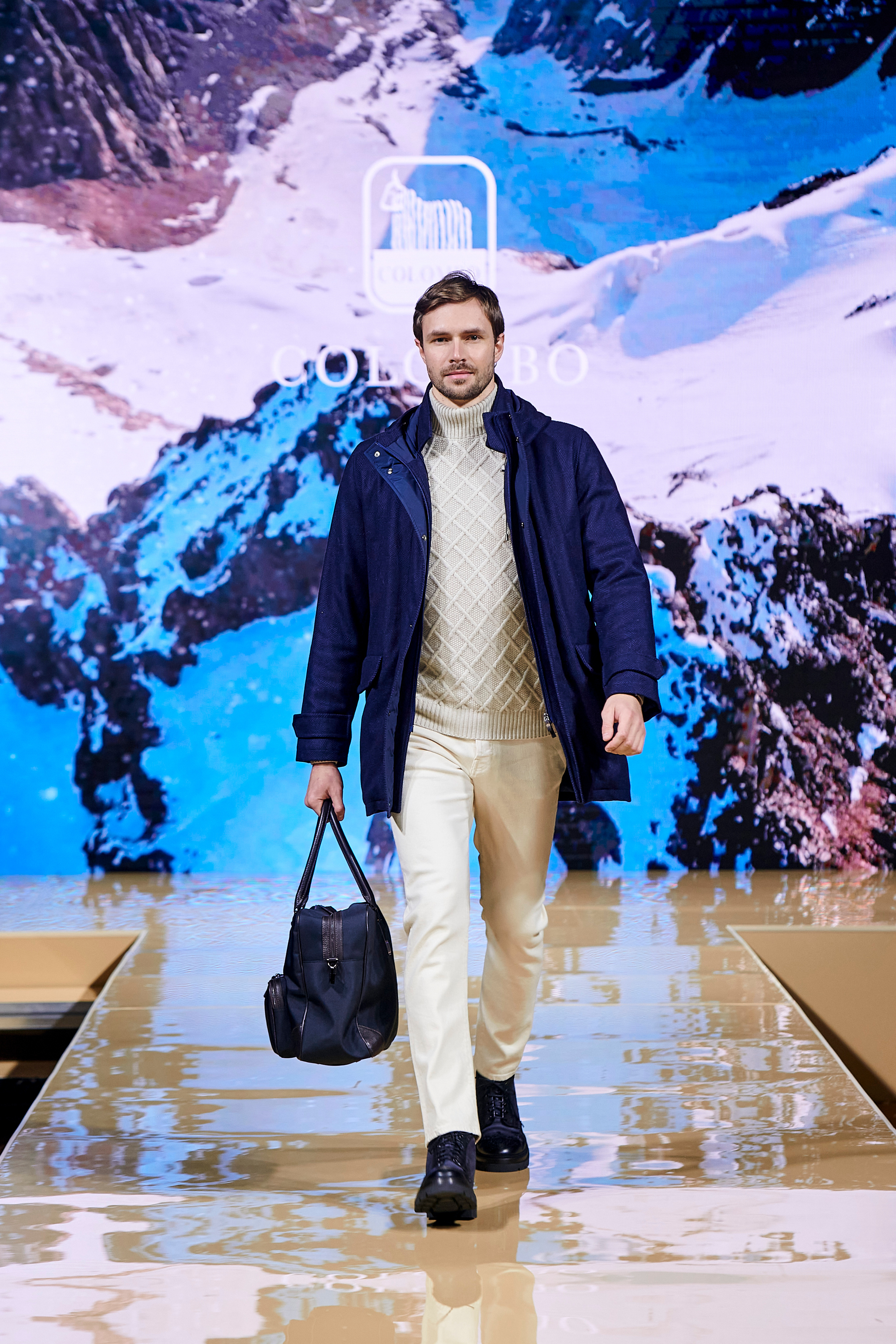 Модный показ «Кашемир и Шелк». Фотограф Постольник Дарья