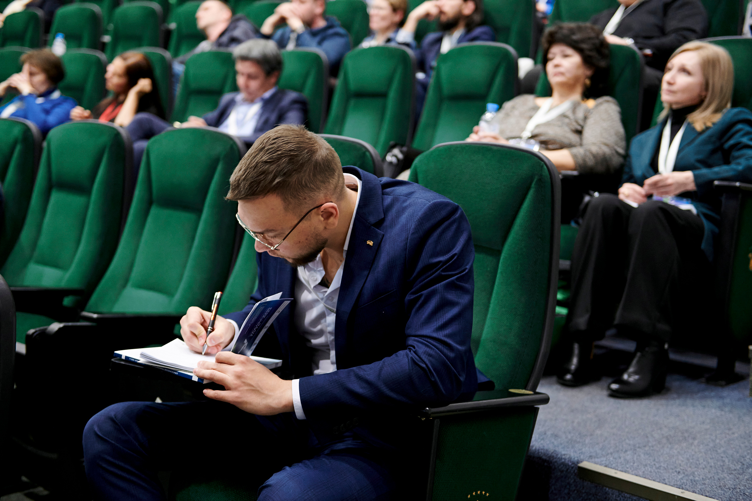 Конференция «Уральский путь». Фотограф Постольник Дарья