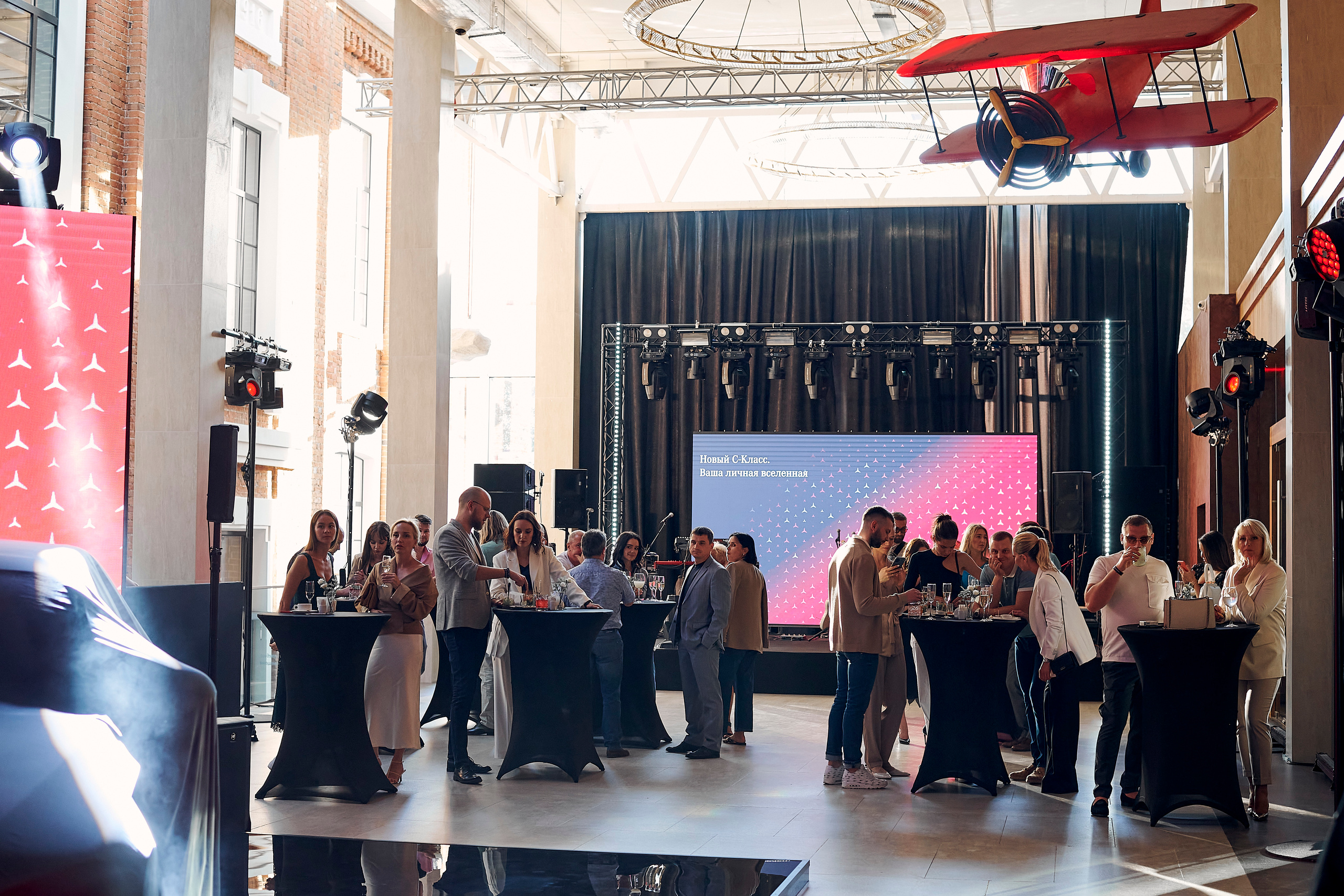 Презентация Mercedes C-класс. Фотограф Постольник Дарья