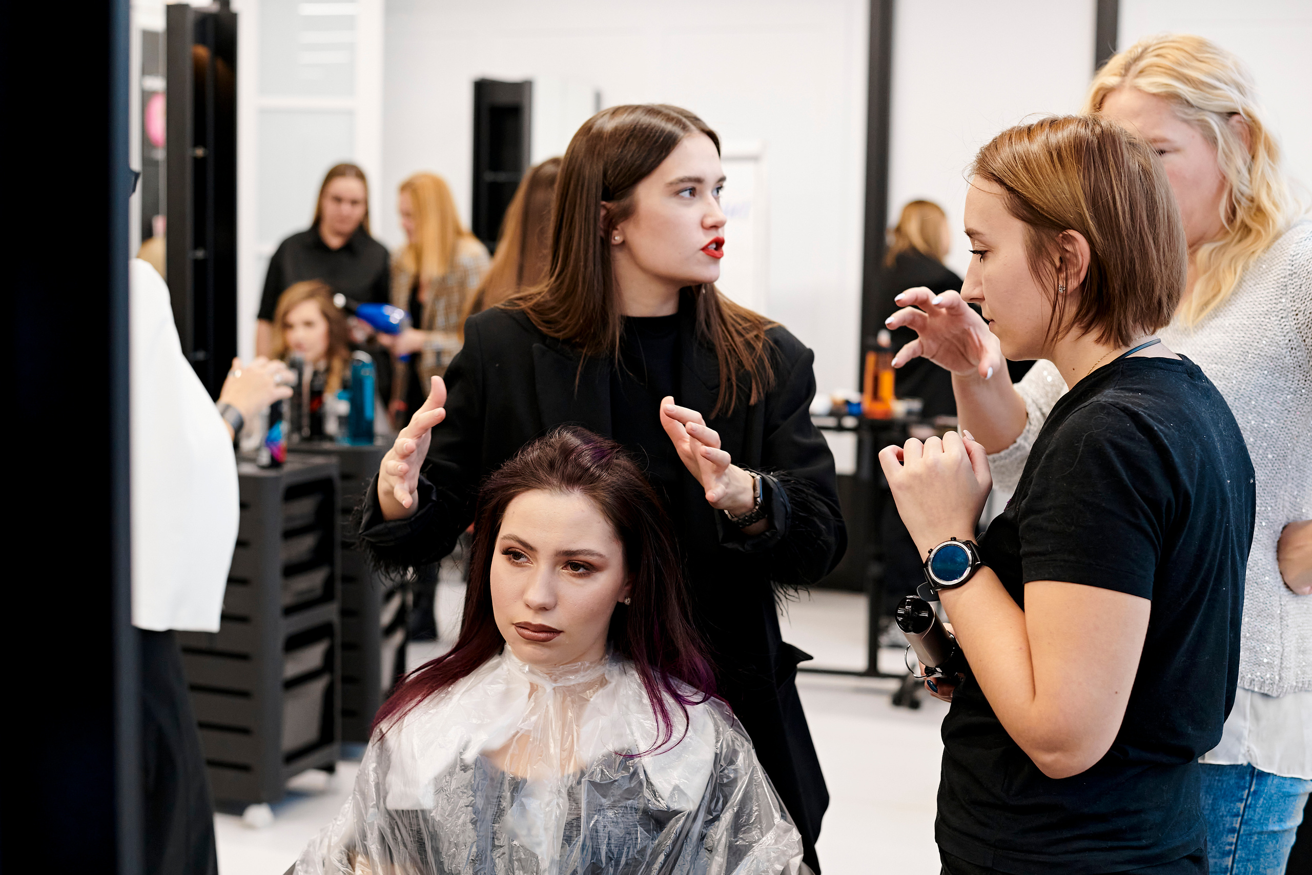 Мастер-класс по окрашиваниям и укладкам от Matrix. Фотограф Постольник Дарья