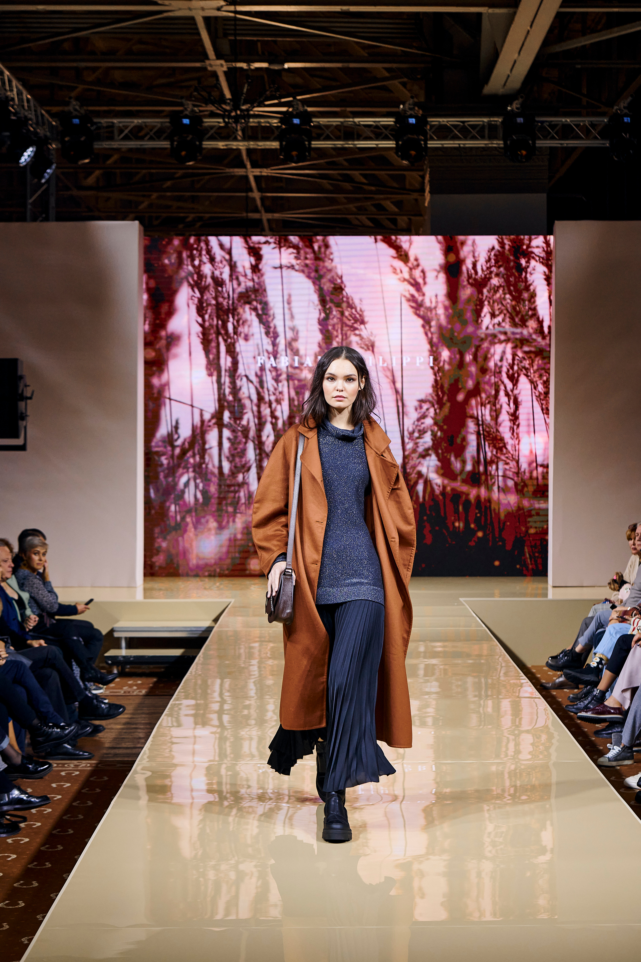 Модный показ «Кашемир и Шелк». Фотограф Постольник Дарья