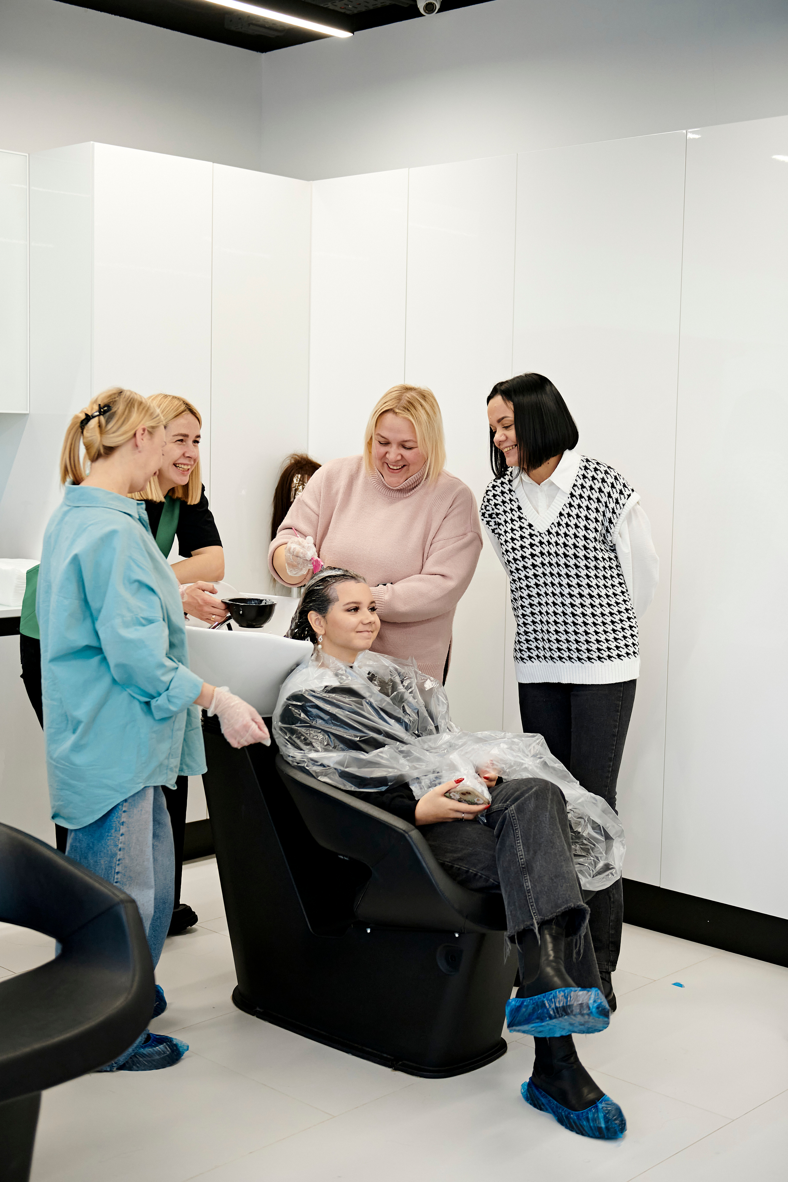 Мастер-класс по окрашиваниям и укладкам от Matrix. Фотограф Постольник Дарья