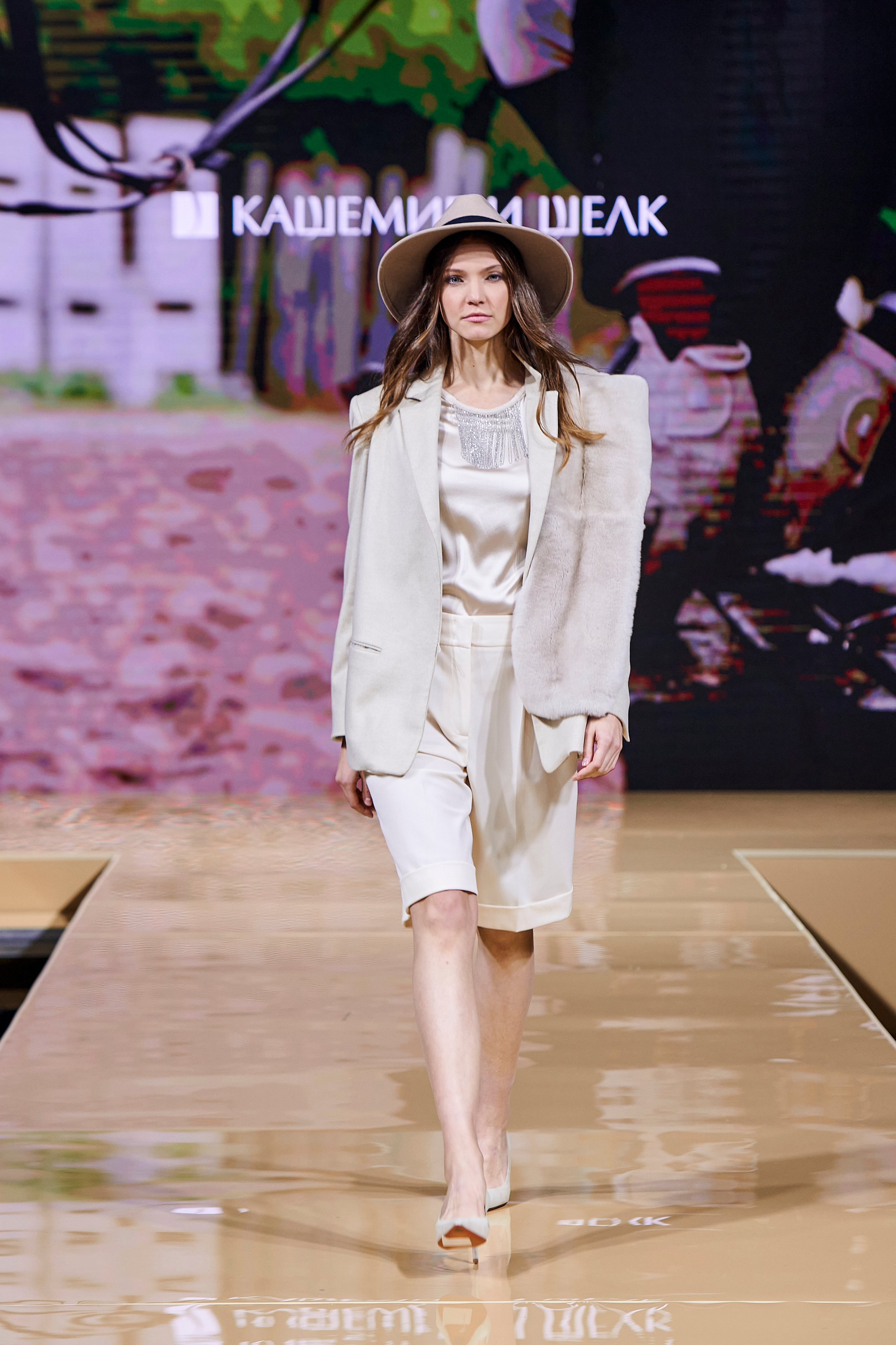 Модный показ «Кашемир и Шелк». Фотограф Постольник Дарья