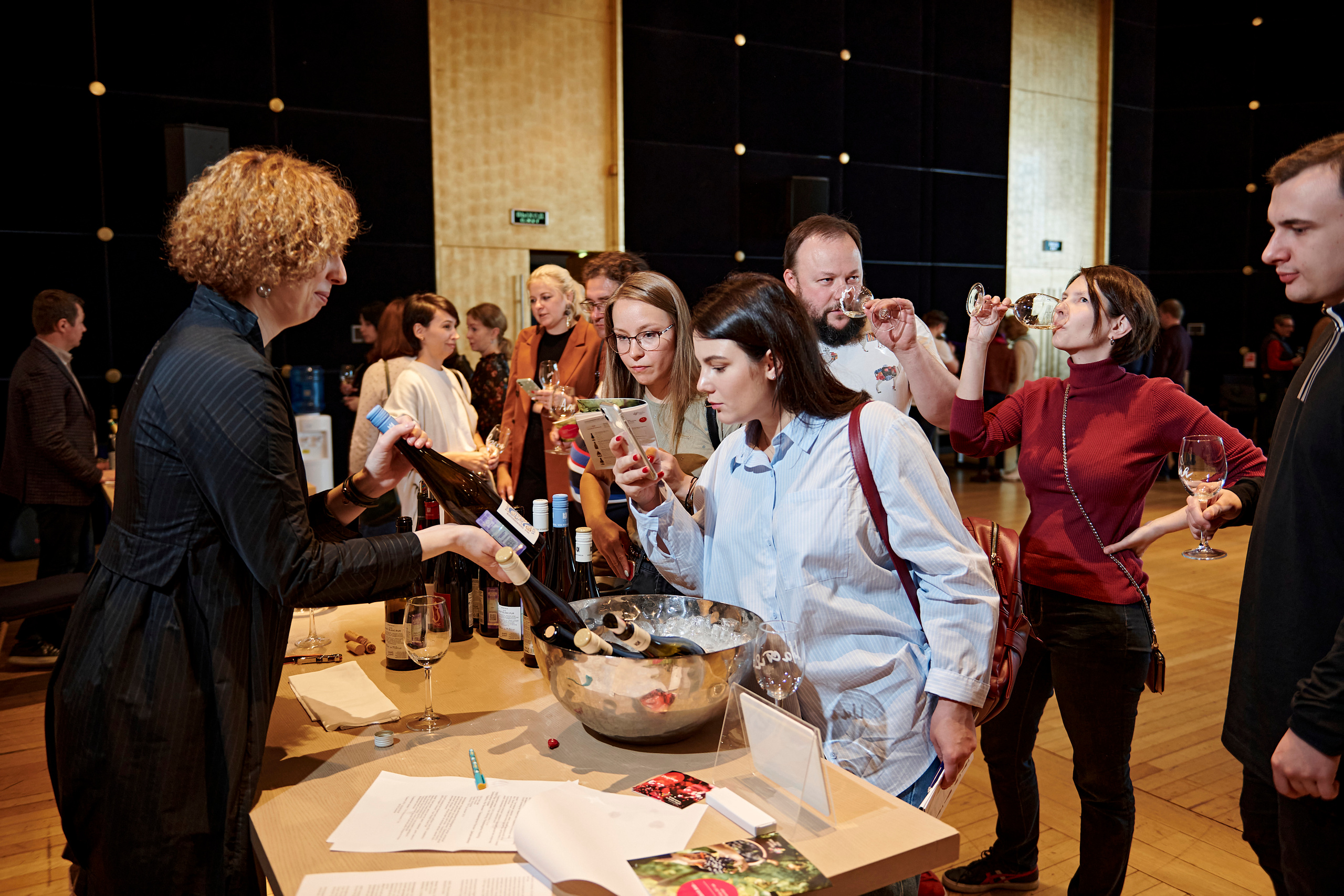 Винная дегустация для сомелье. Фотограф Постольник Дарья