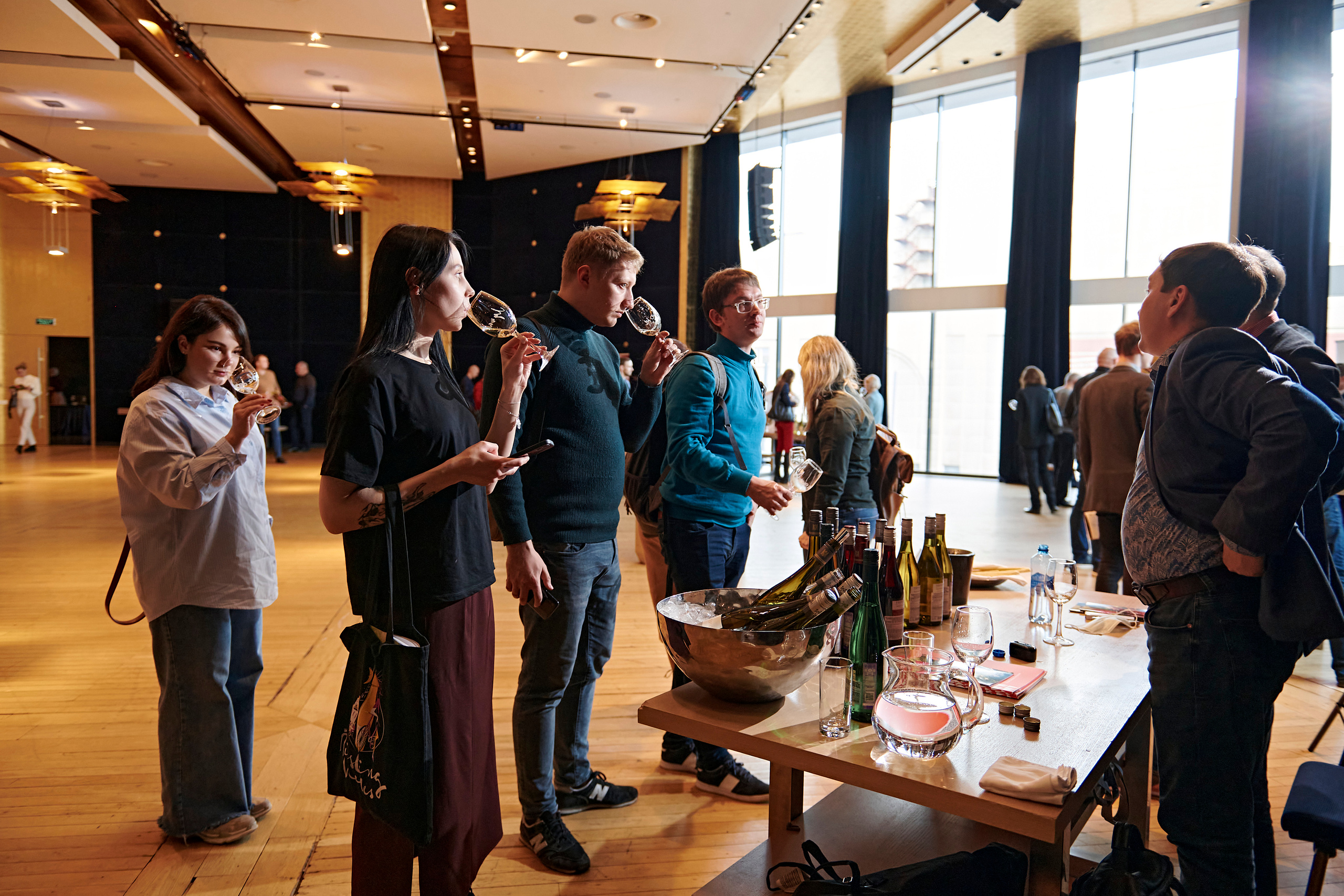 Винная дегустация для сомелье. Фотограф Постольник Дарья