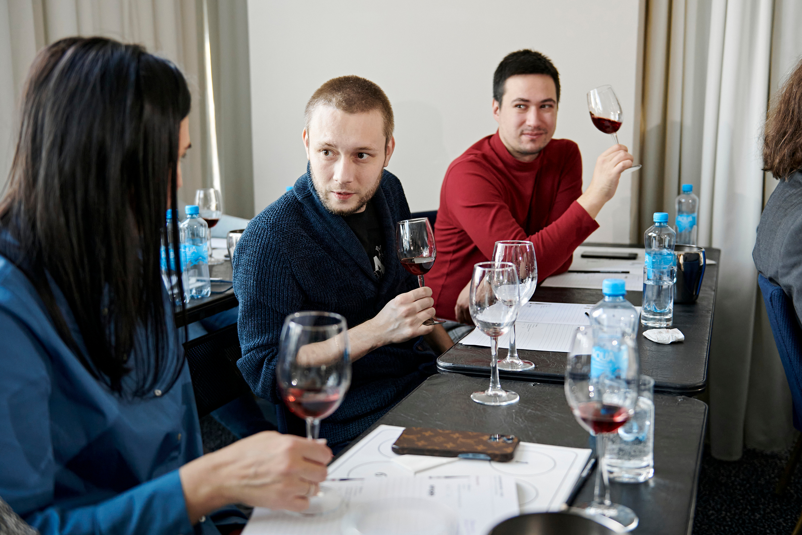 Винная дегустация для сомелье. Фотограф Постольник Дарья