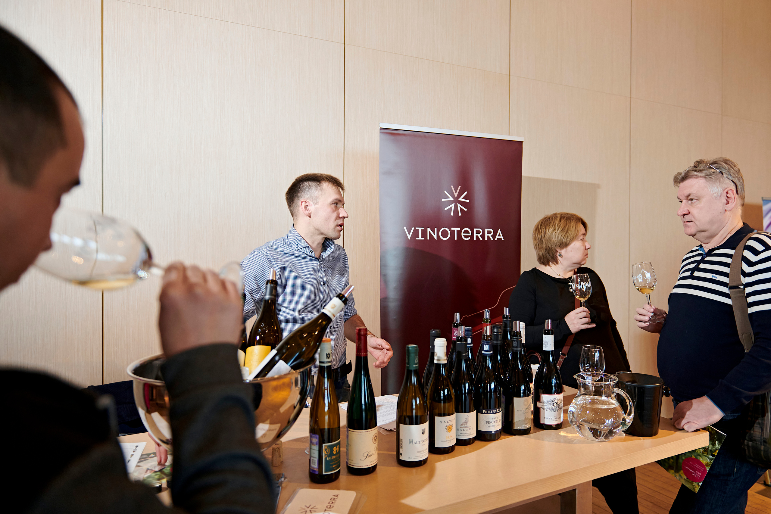 Винная дегустация для сомелье. Фотограф Постольник Дарья