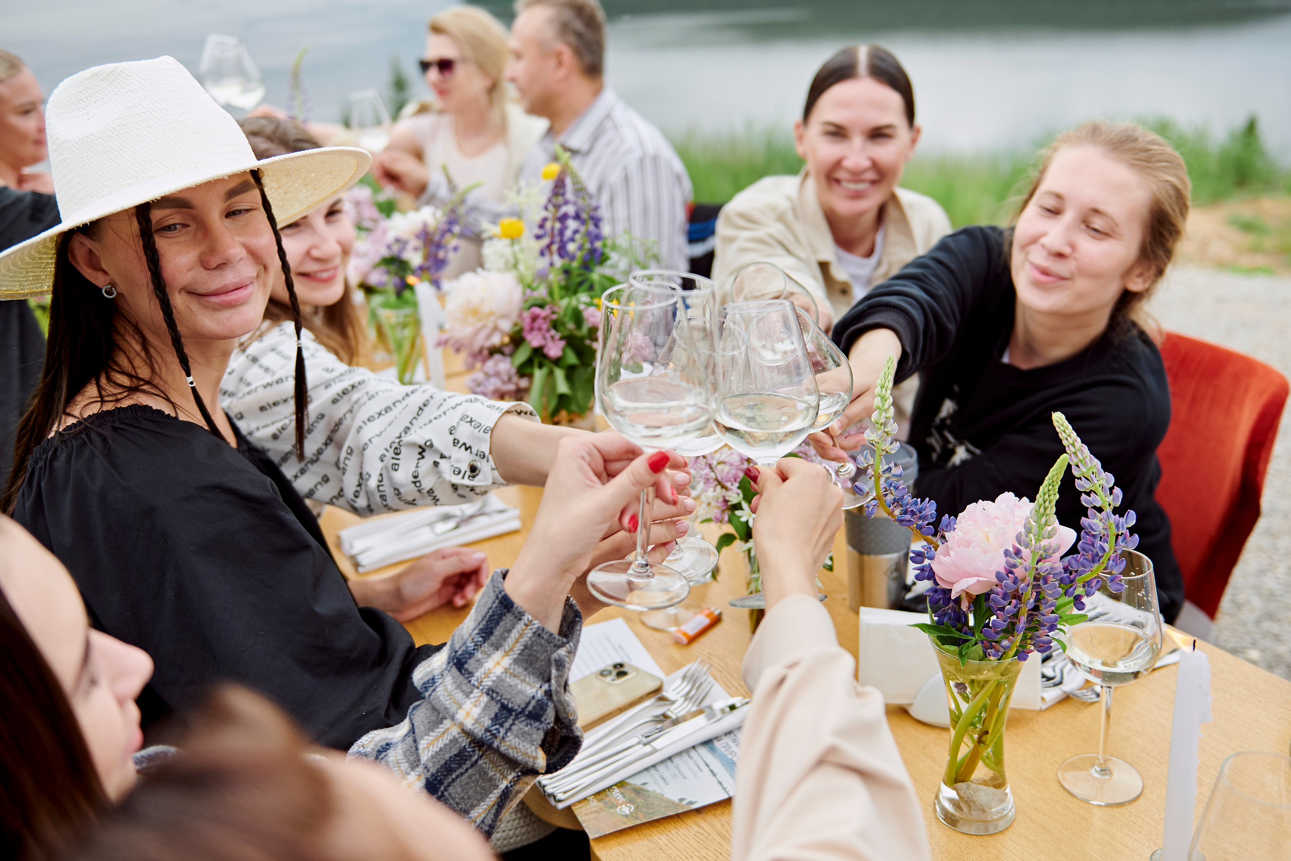 Летний ужин на природе с тремя шефами. Фотограф Постольник Дарья