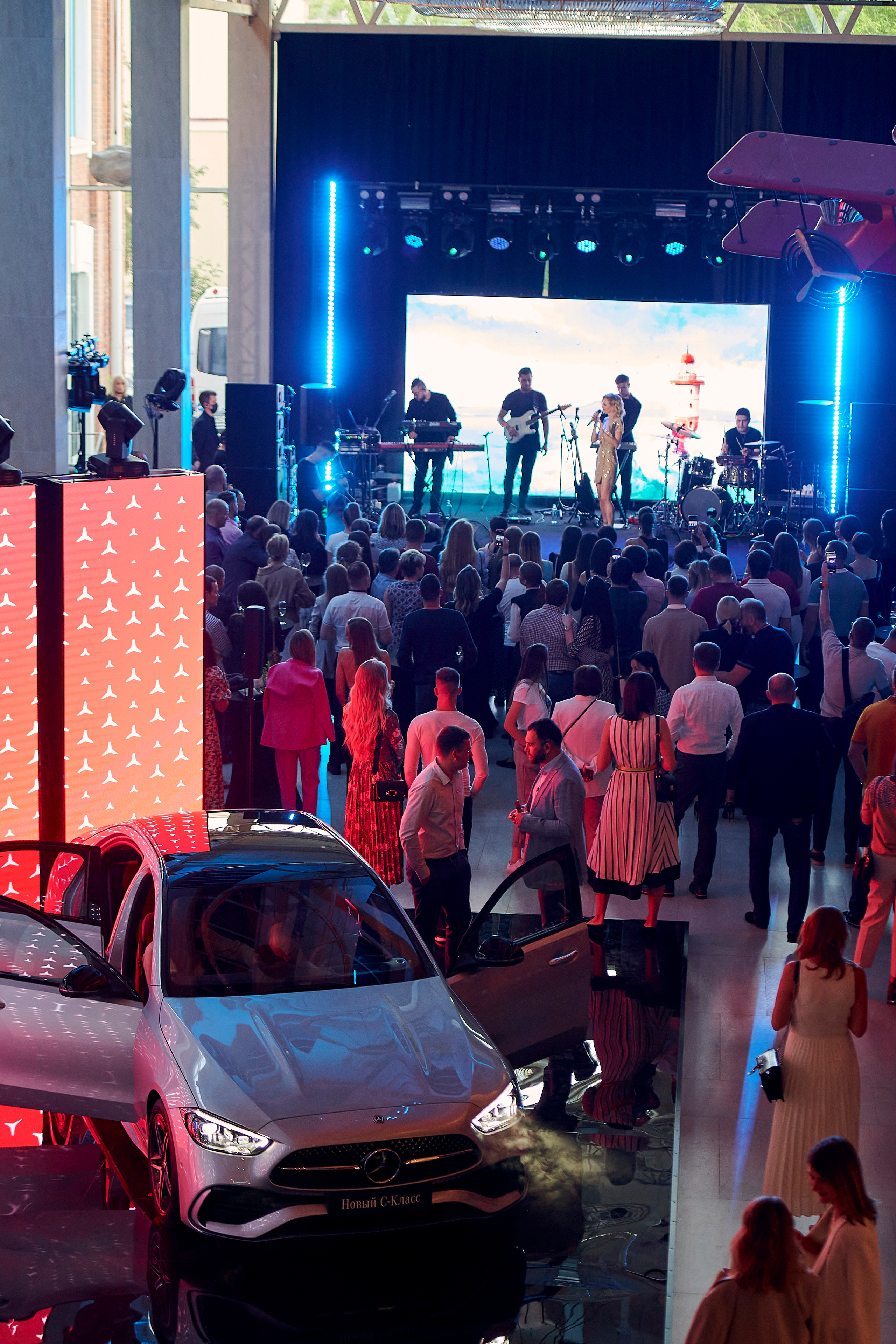 Презентация Mercedes C-класс. Фотограф Постольник Дарья