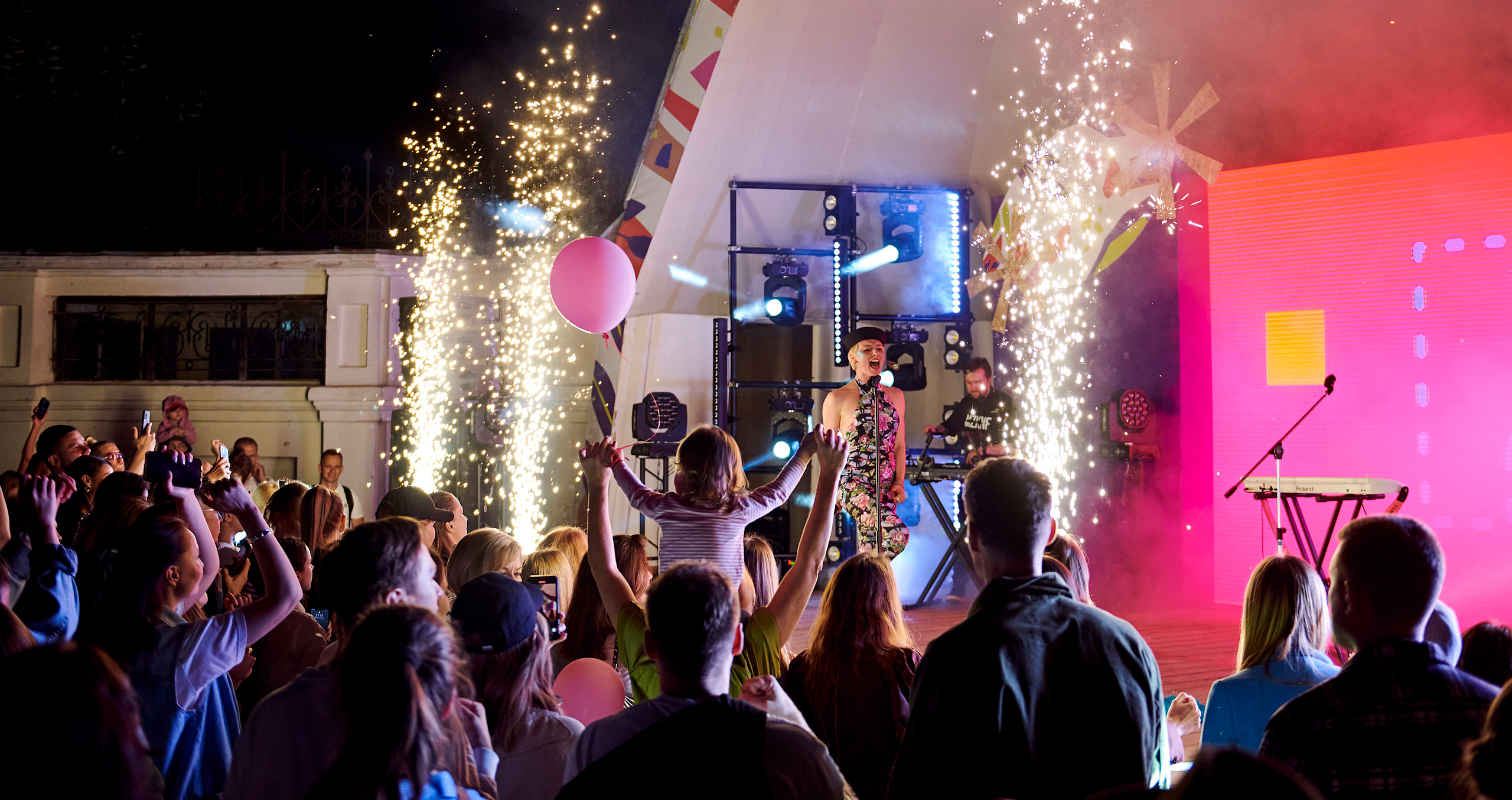 Первый SUMMER FEST by OneLoft. Фотограф Постольник Дарья