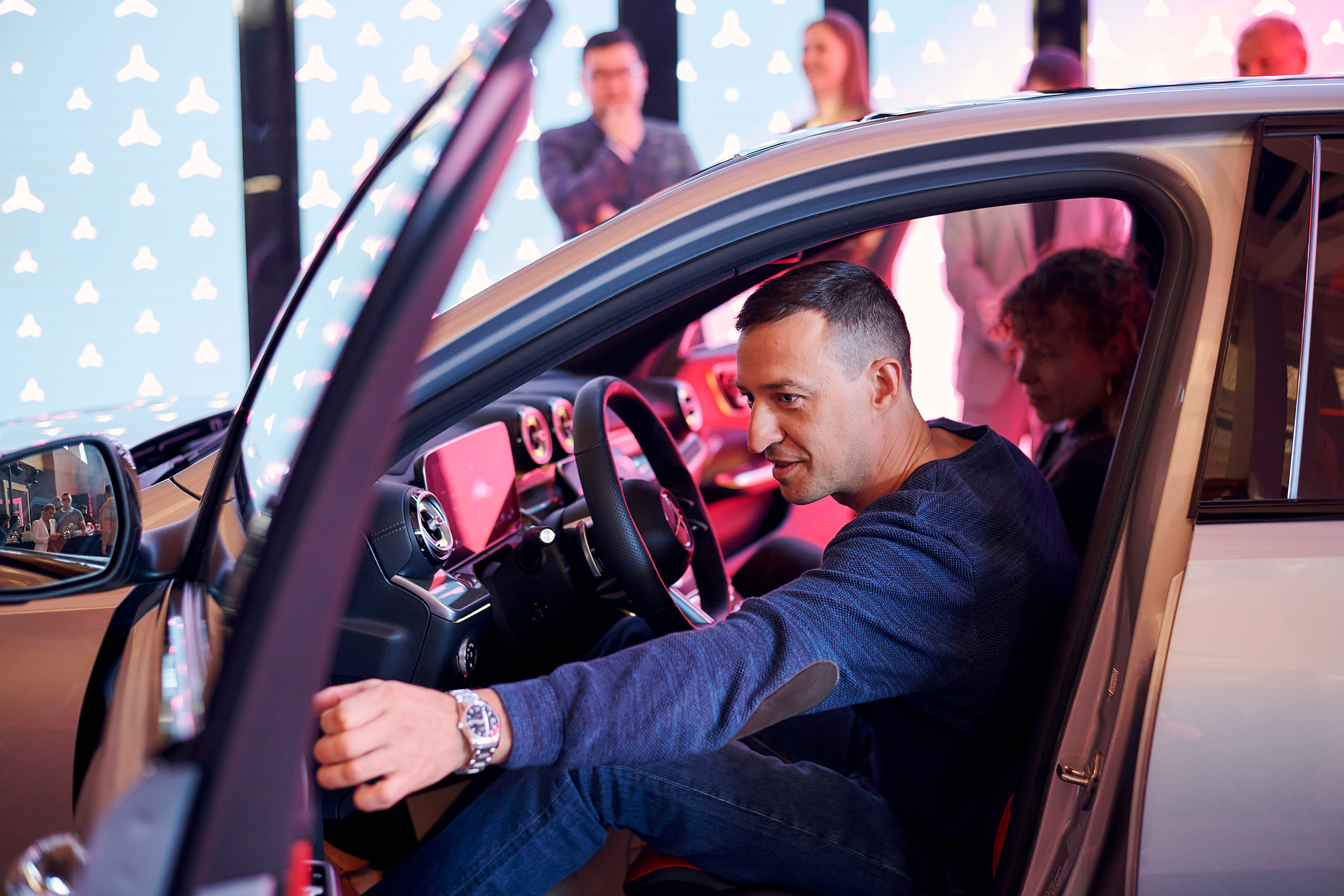 Презентация Mercedes C-класс. Фотограф Постольник Дарья