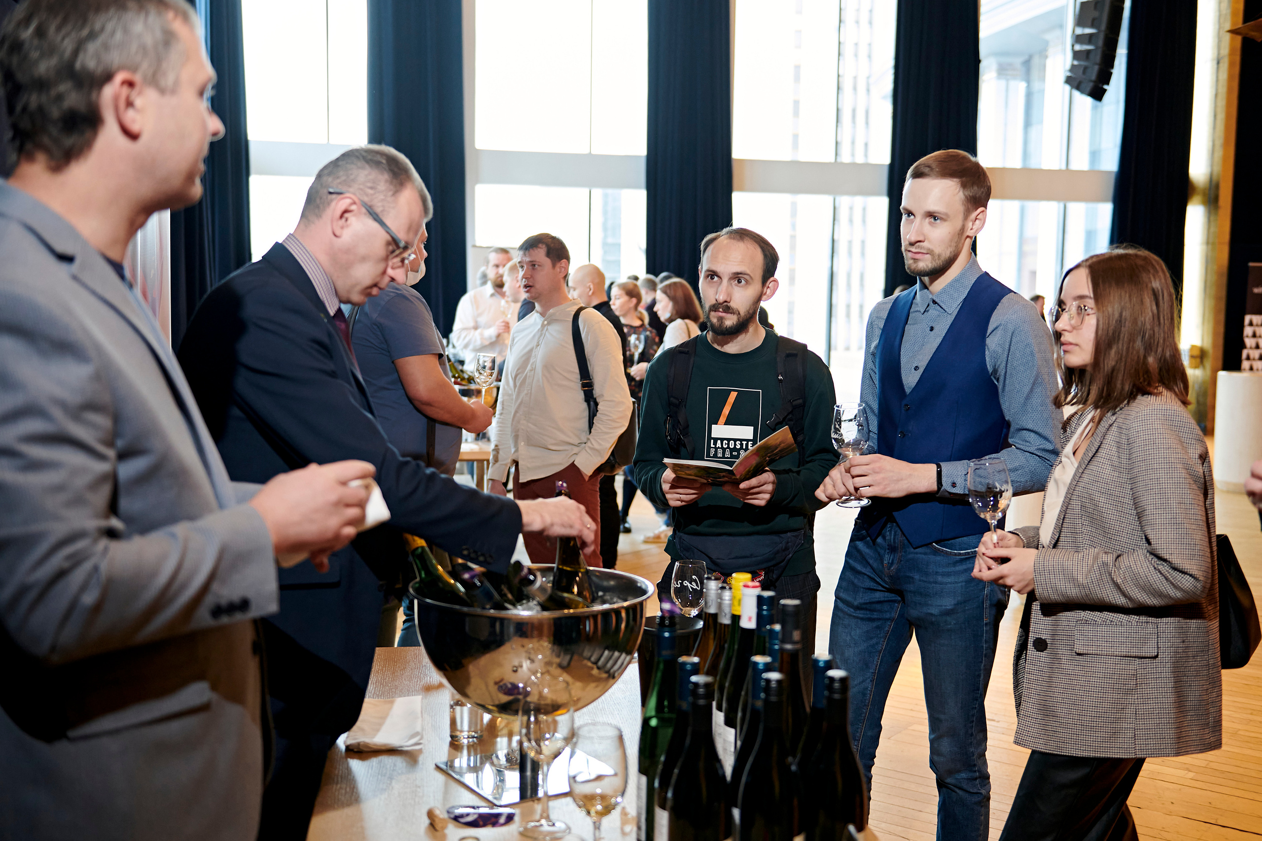 Винная дегустация для сомелье. Фотограф Постольник Дарья