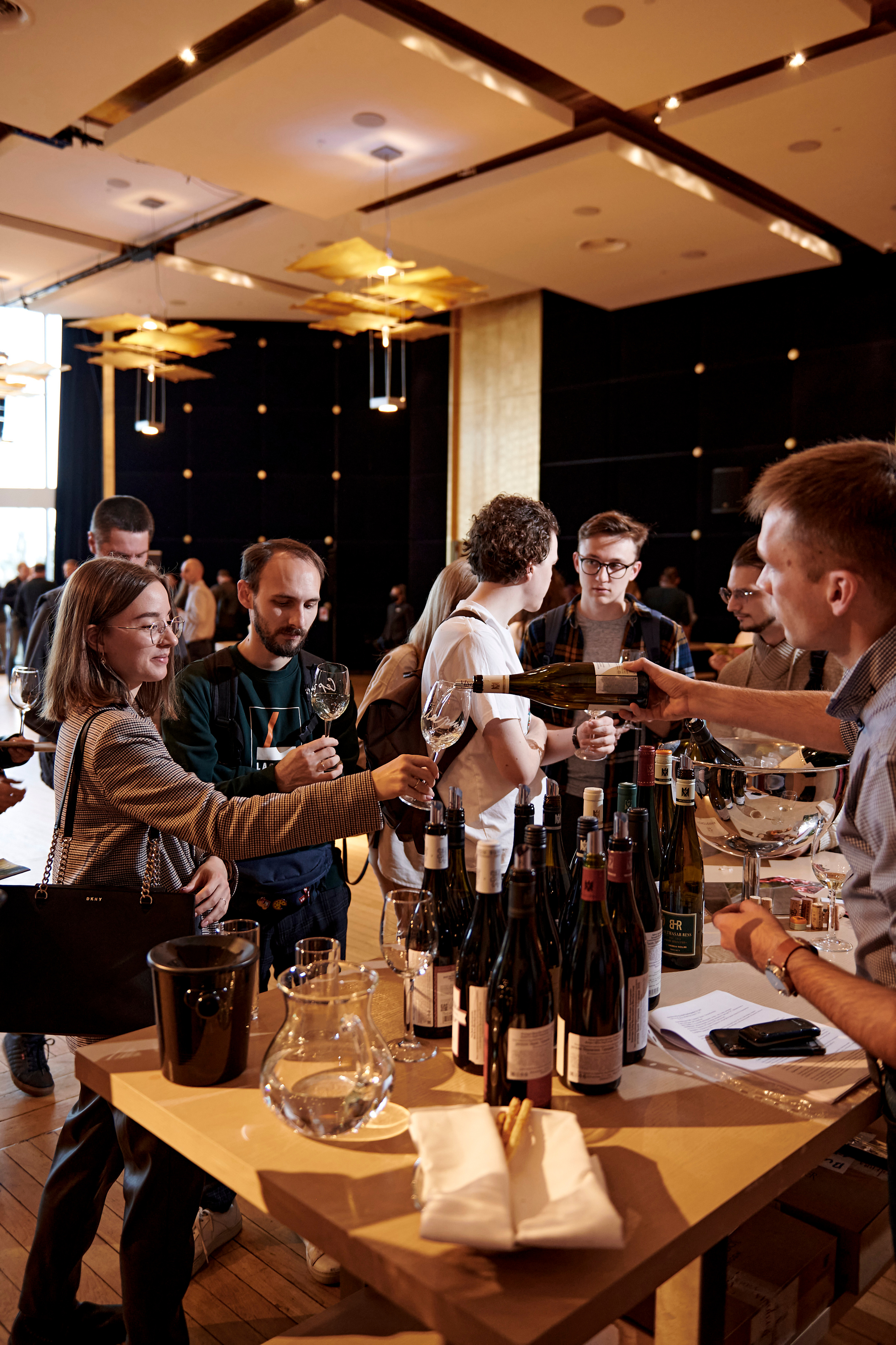 Винная дегустация для сомелье. Фотограф Постольник Дарья