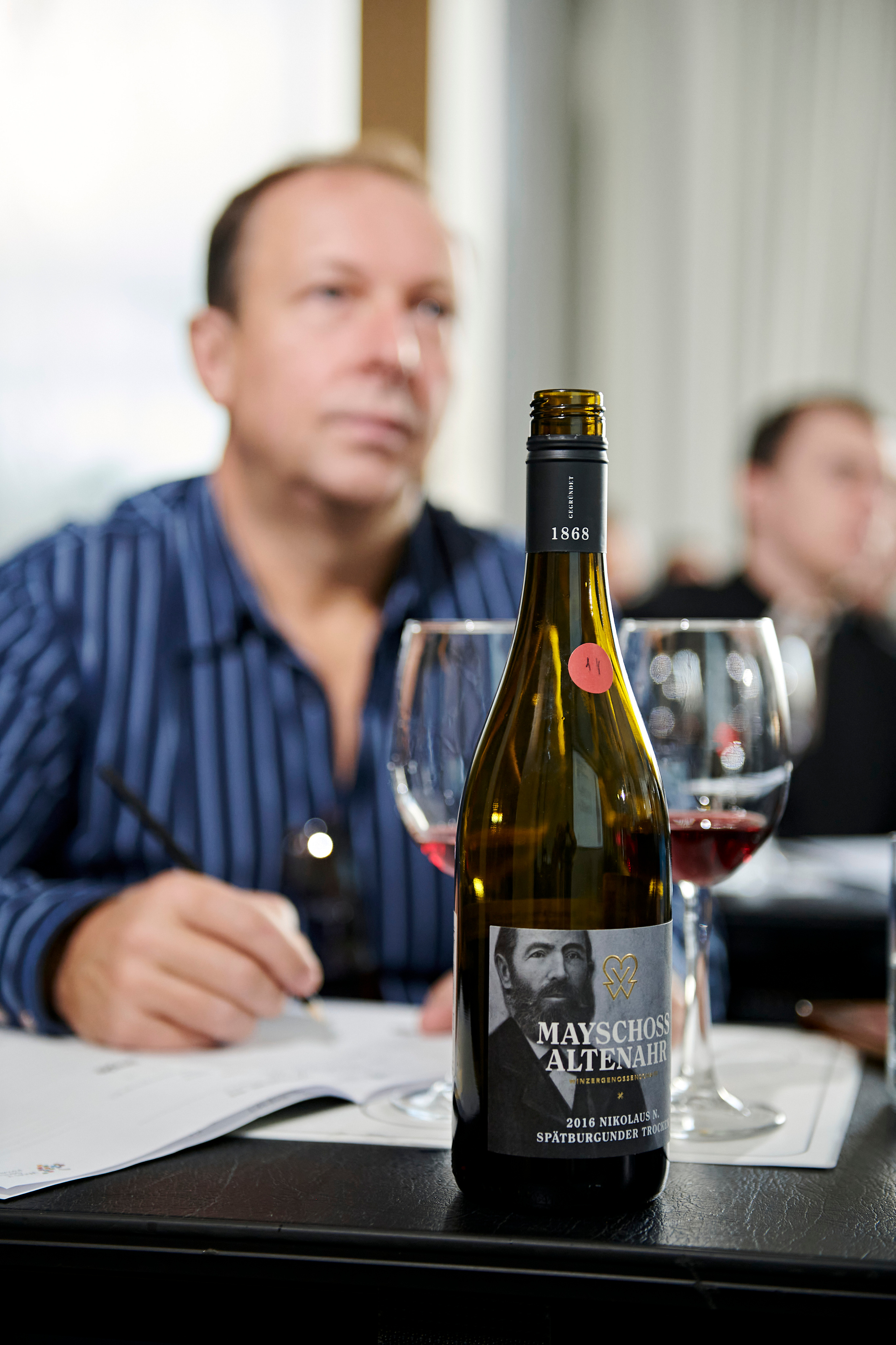 Винная дегустация для сомелье. Фотограф Постольник Дарья