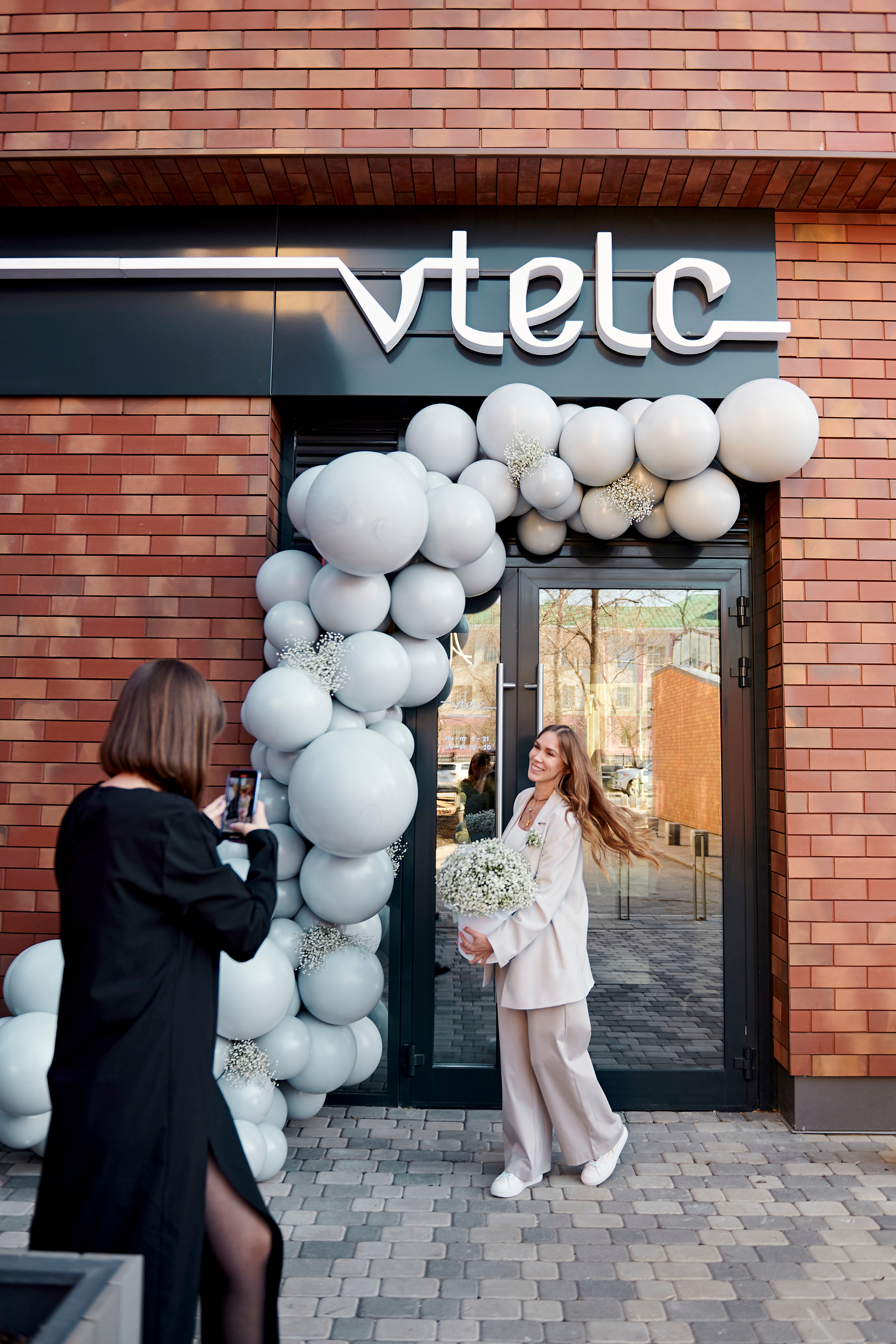 Открытие косметологической клиники VTELO. Фотограф Постольник Дарья