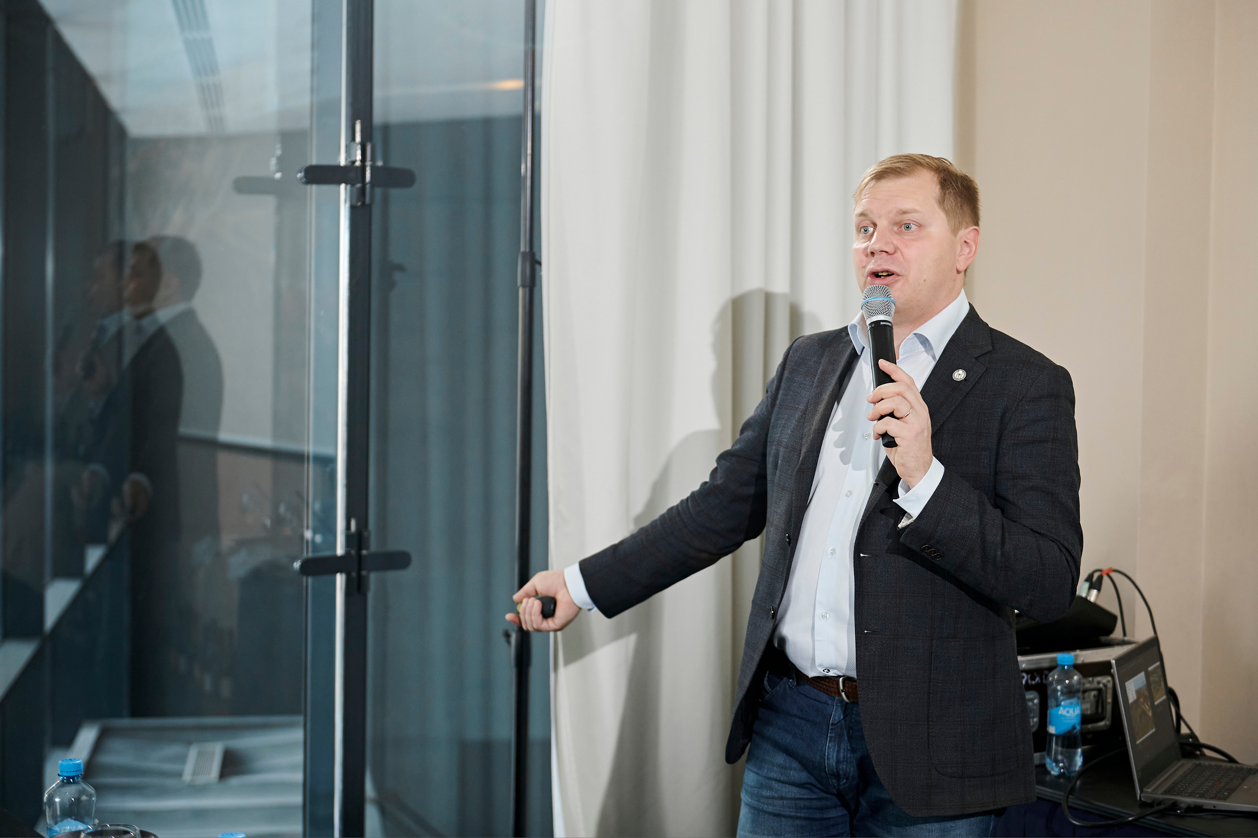 Винная дегустация для сомелье. Фотограф Постольник Дарья