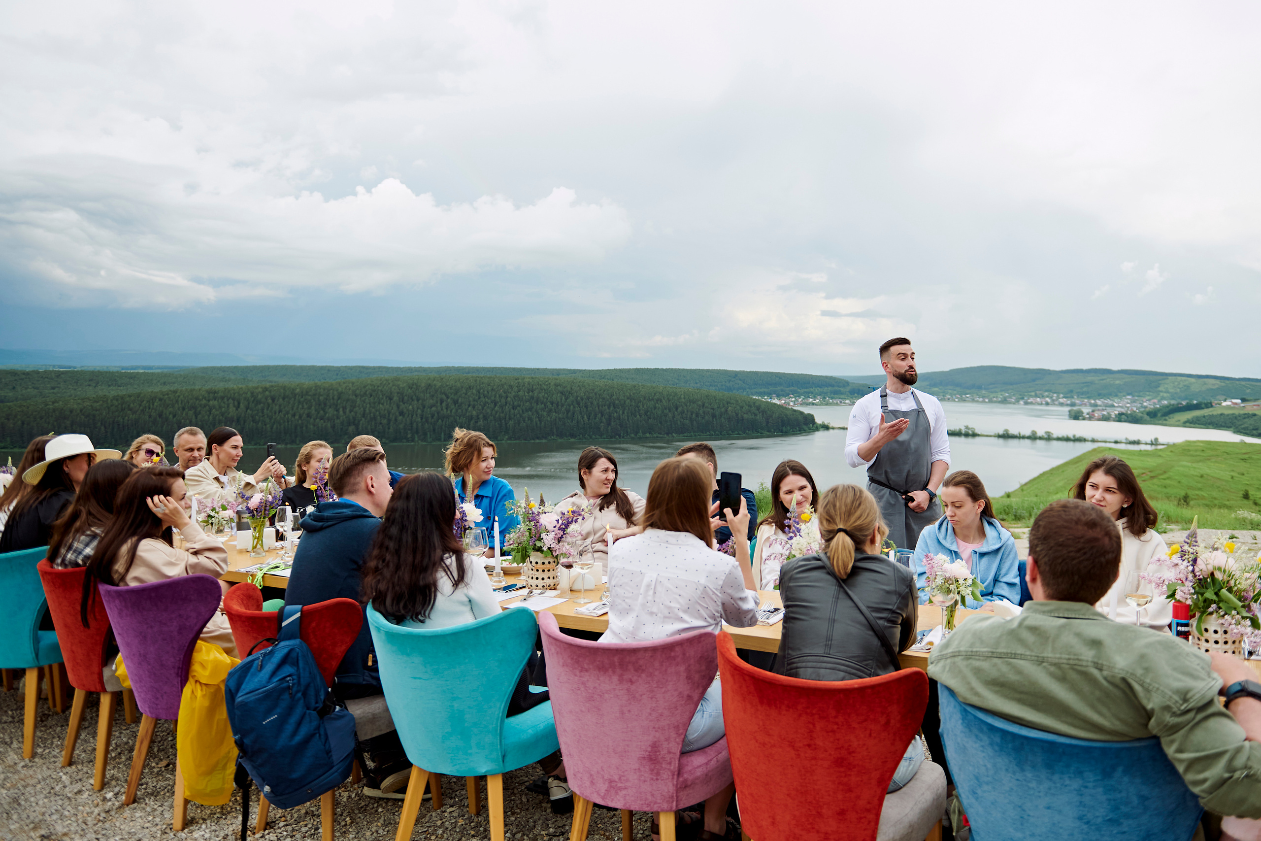 Летний ужин на природе с тремя шефами. Фотограф Постольник Дарья