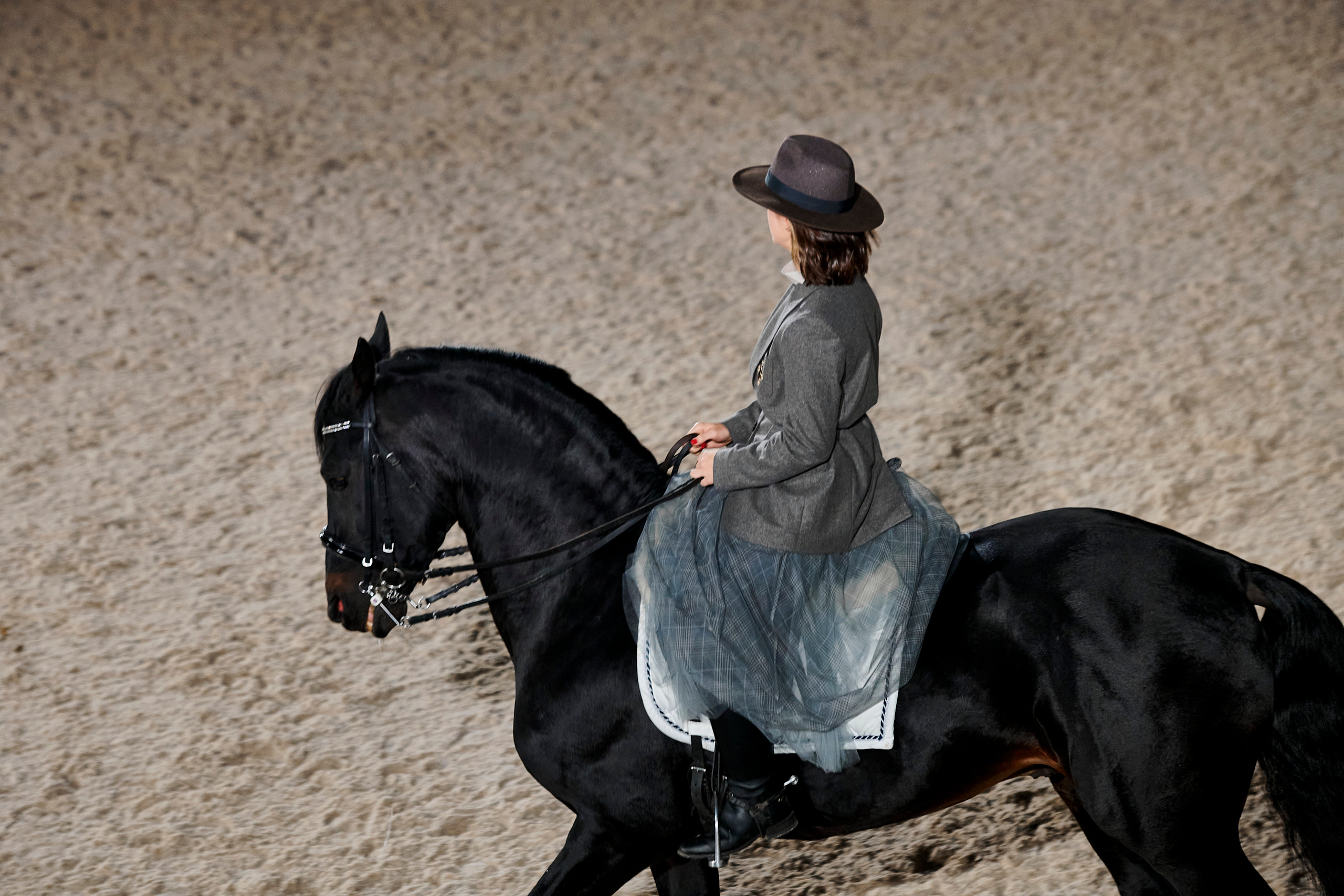 Модный показ «Кашемир и Шелк». Фотограф Постольник Дарья