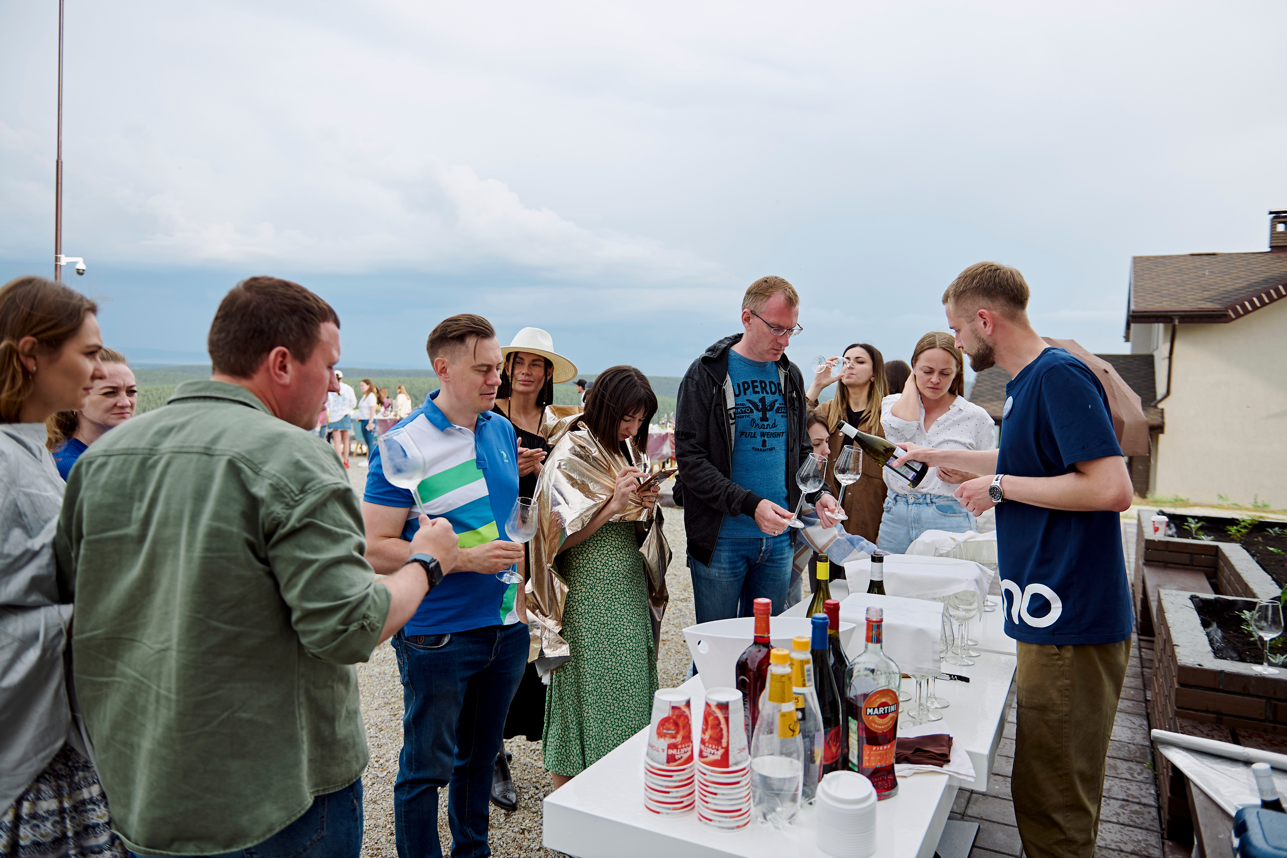 Летний ужин на природе с тремя шефами. Фотограф Постольник Дарья