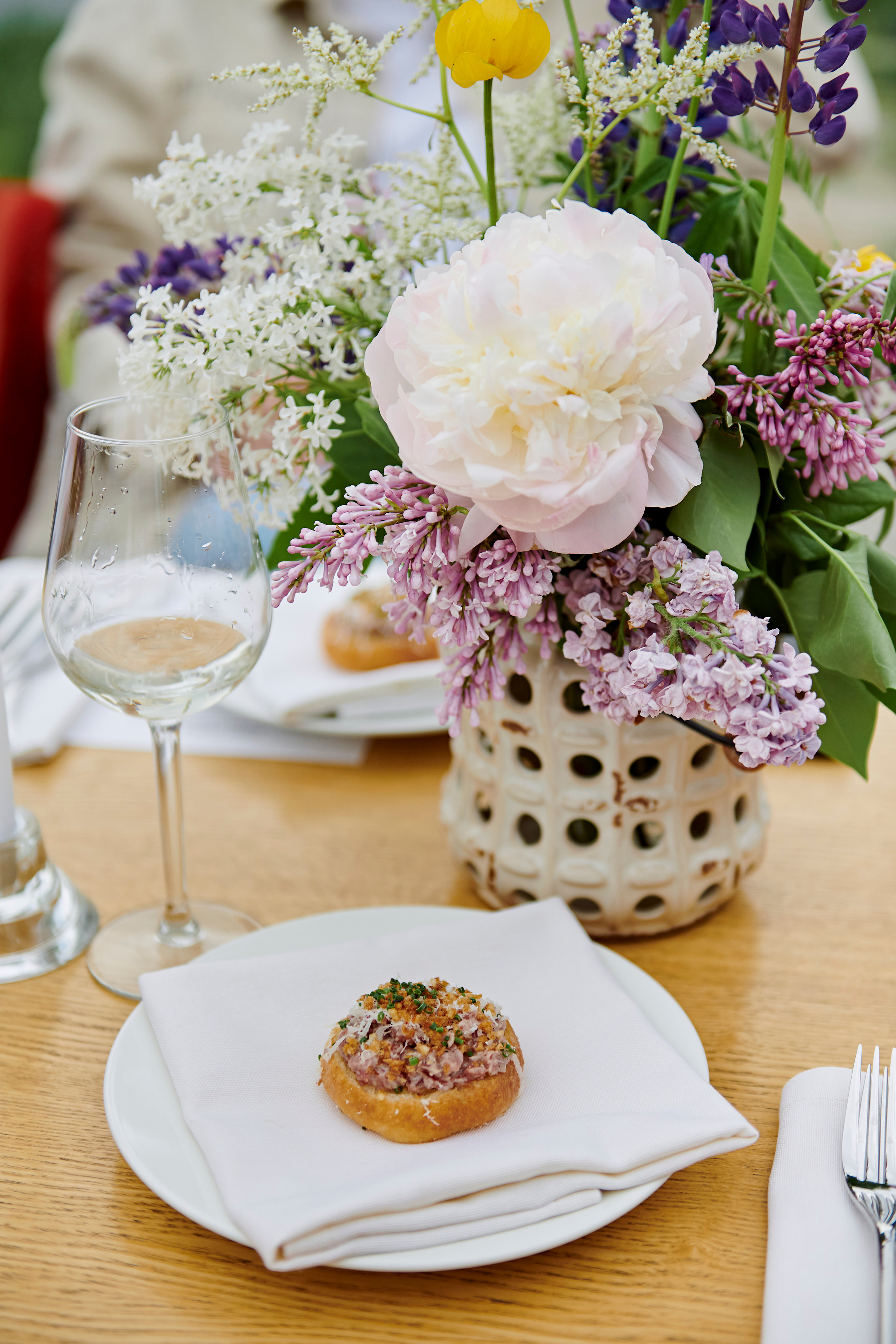 Летний ужин на природе с тремя шефами. Фотограф Постольник Дарья