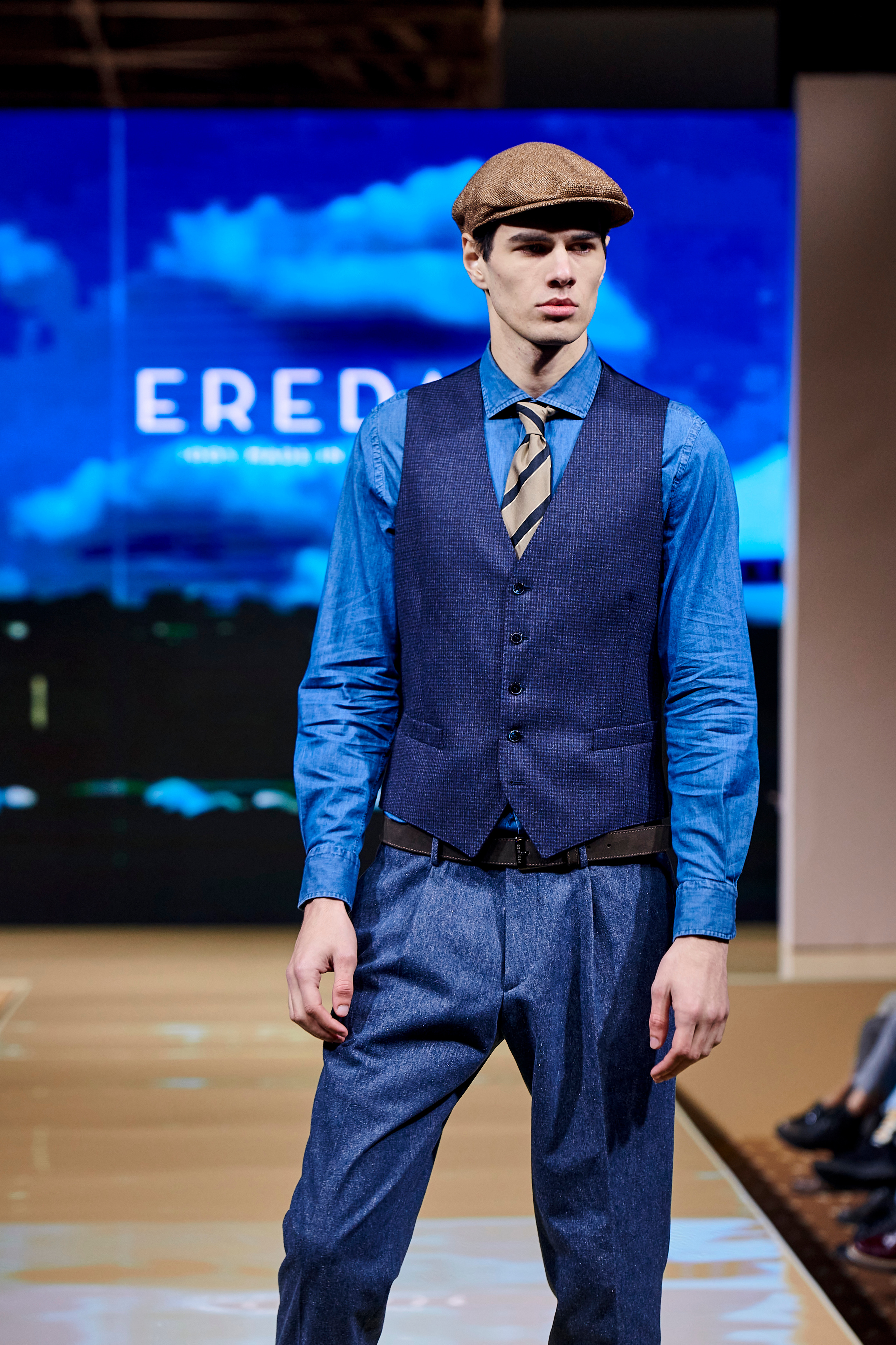 Модный показ «Кашемир и Шелк». Фотограф Постольник Дарья