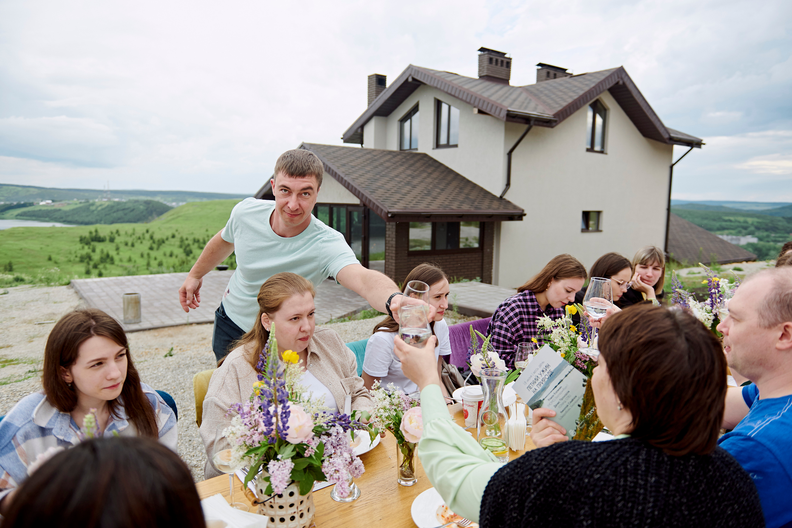 Летний ужин на природе с тремя шефами. Фотограф Постольник Дарья
