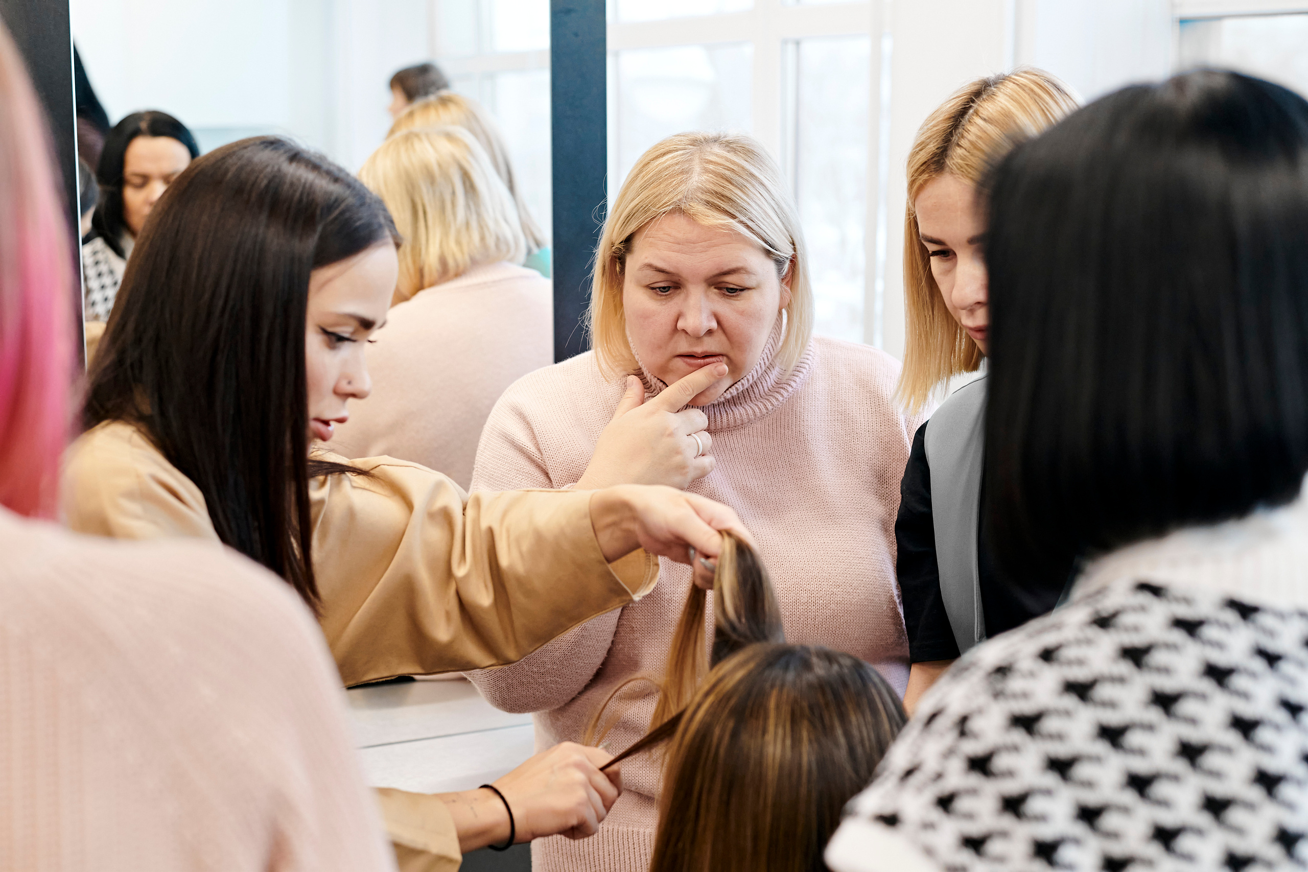 Мастер-класс по окрашиваниям и укладкам от Matrix. Фотограф Постольник Дарья